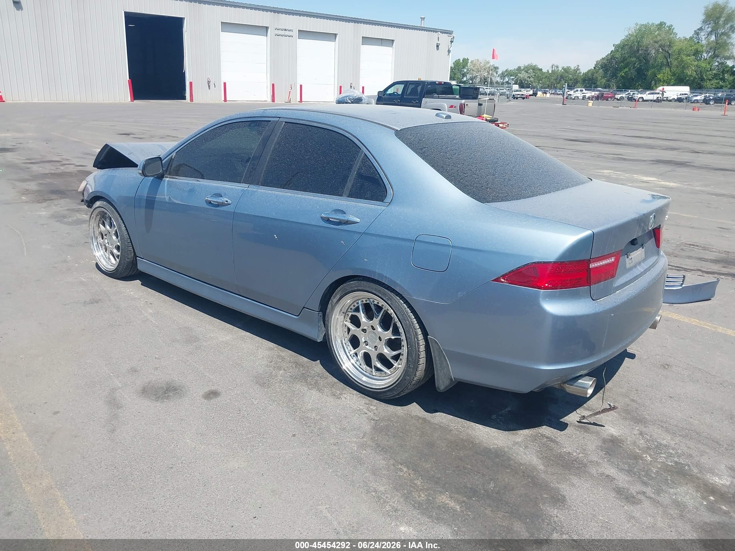 2008 Acura TSX VIN JH4CL95808C015243 IAAI salvage auction — Normal Wear, Clear (North Dakota), sold $1,125 on 2026-07-07 (photo 3)