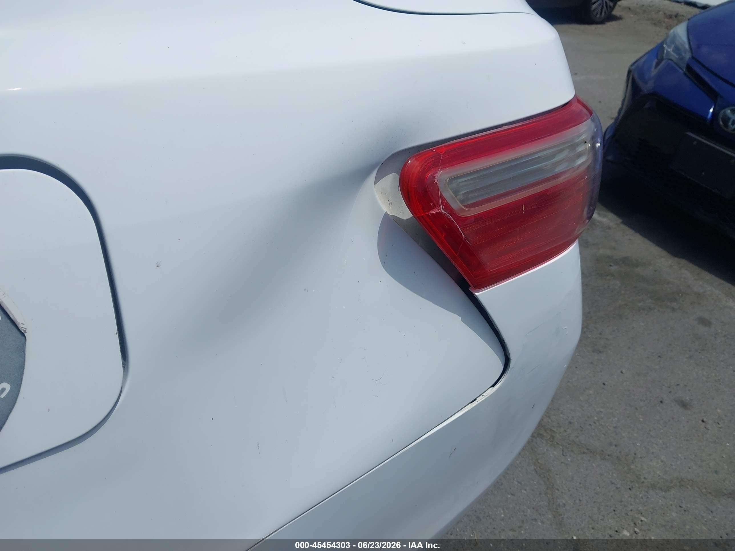 2007 Toyota Camry VIN 4T1BE46K67U728463 IAAI salvage auction — Normal Wear, Clear - Dealer Only (California), sold $650 on 2026-07-09 (photo 6)