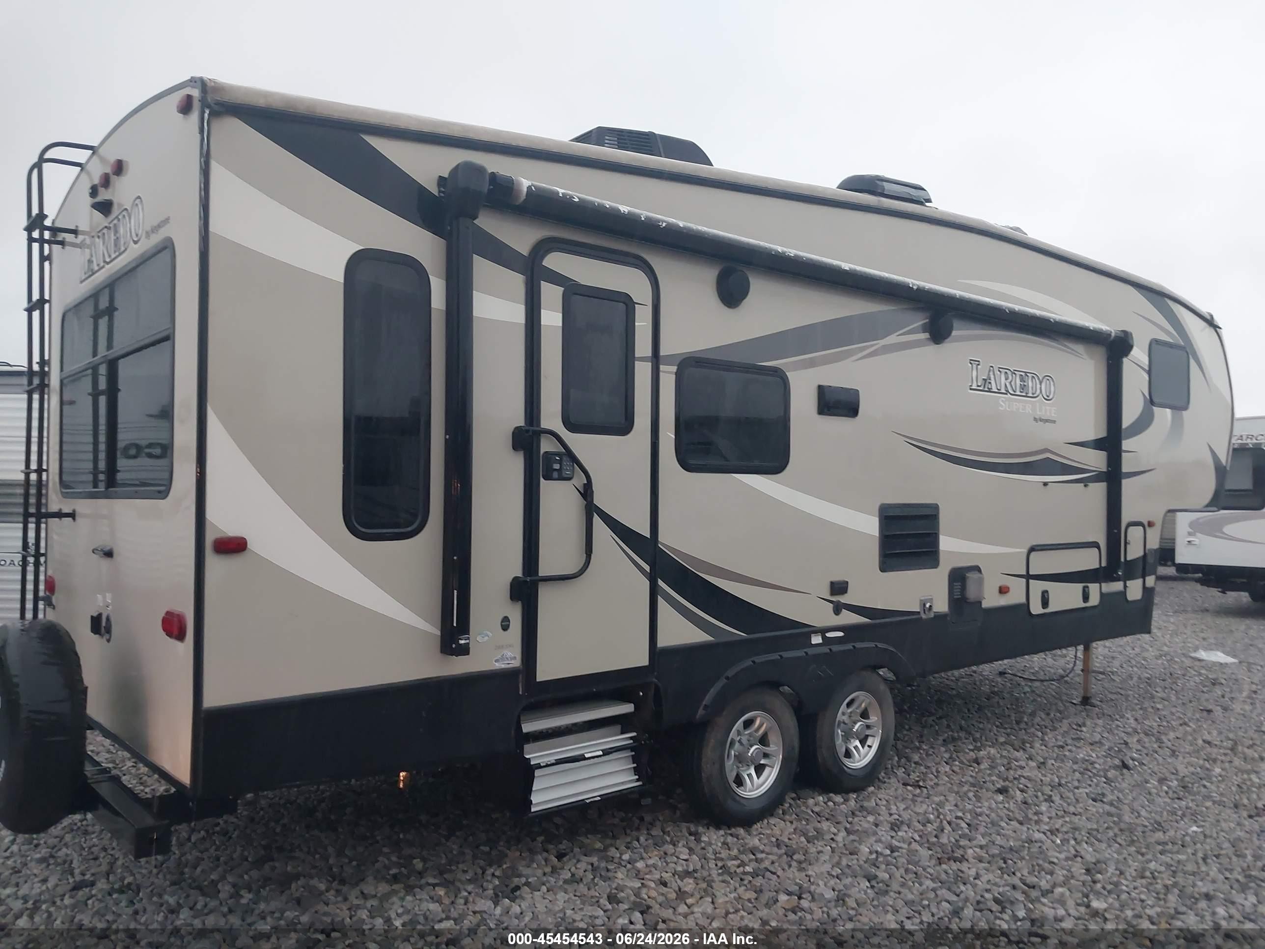 2018 Keystone rv Other VIN 4YDF26828JV601073 IAAI salvage auction — Hail, Junk (Oklahoma), sold $2,050 on 2026-09-02 (photo 6)