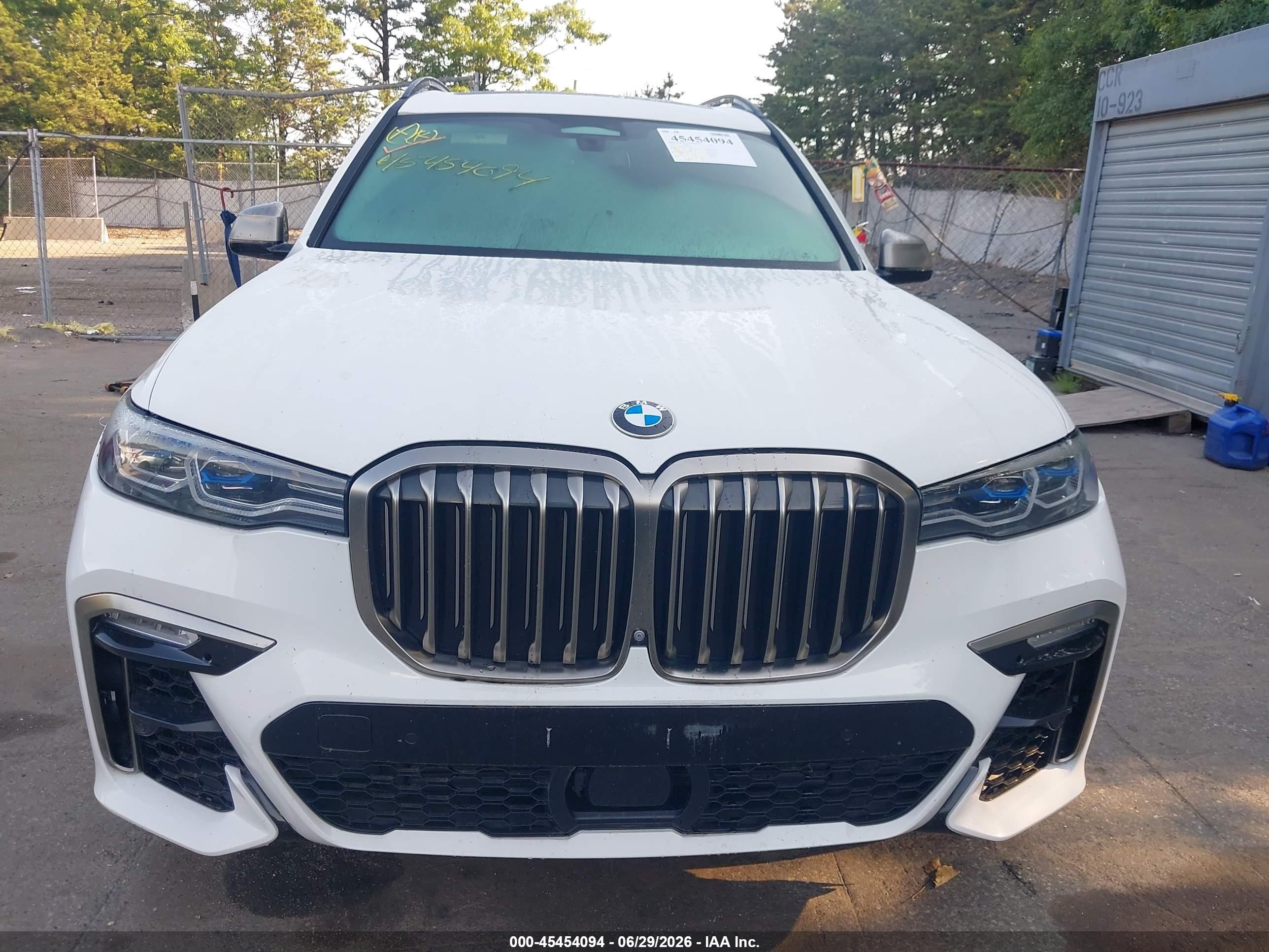 2021 BMW X7 VIN 5UXCX6C01M9E61735 IAAI salvage auction — Theft, Salvage (Pennsylvania), sold $22,950 on 2026-08-18 (photo 6)