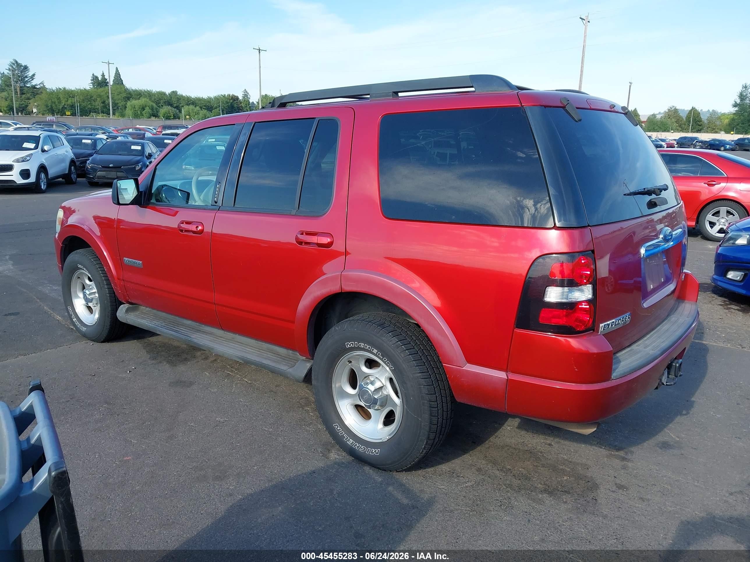 2007 Ford Explorer VIN 1FMEU73E77UA99165 IAAI salvage auction — Front End, Clear-Dealer Only (Oregon), sold $275 on 2026-07-02 (photo 3)