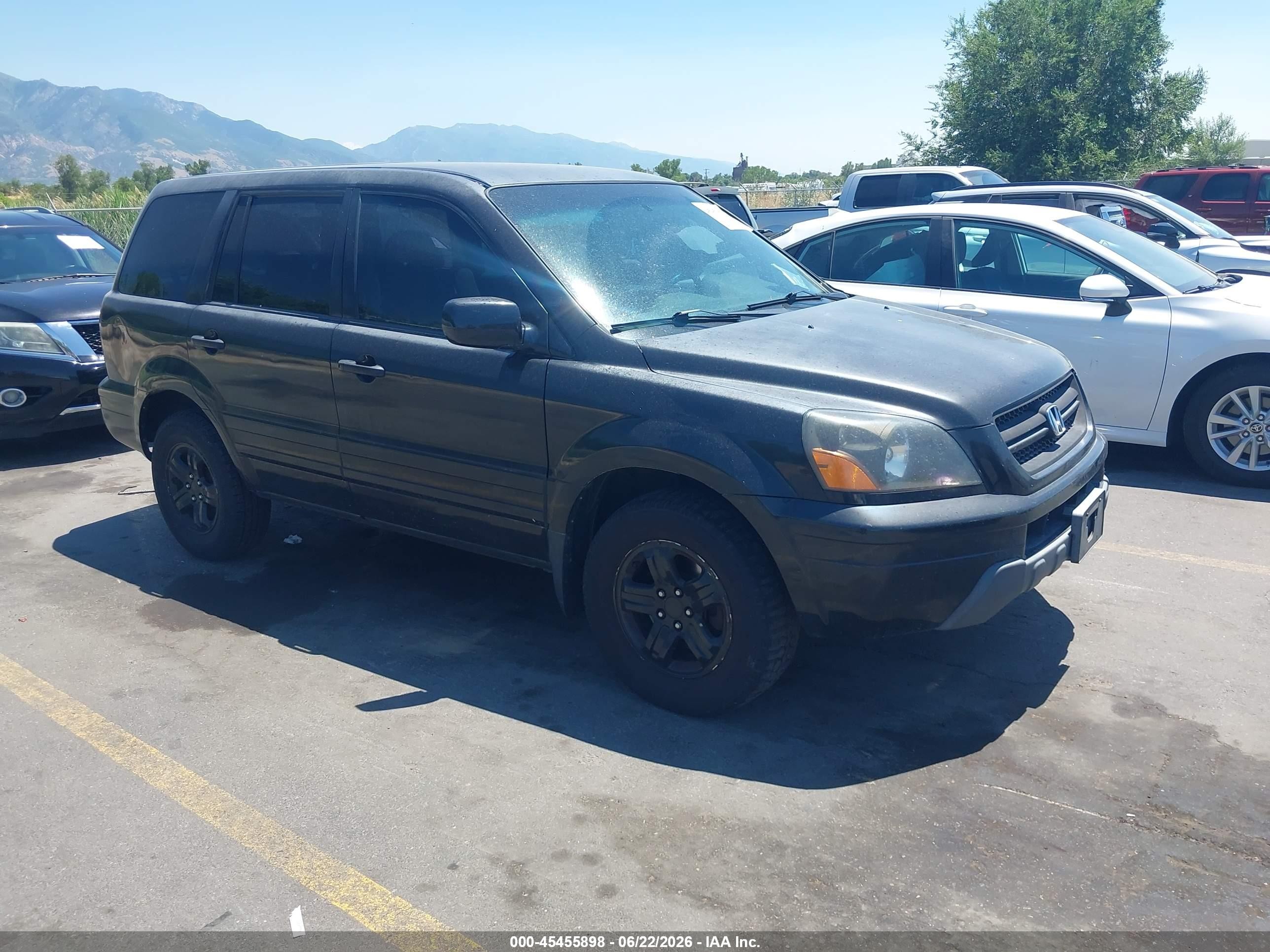 2005 Honda Pilot VIN 5FNYF18455B042929 IAAI salvage auction — Normal Wear, Clear (Utah), sold $350 on 2026-07-09 (photo 1)