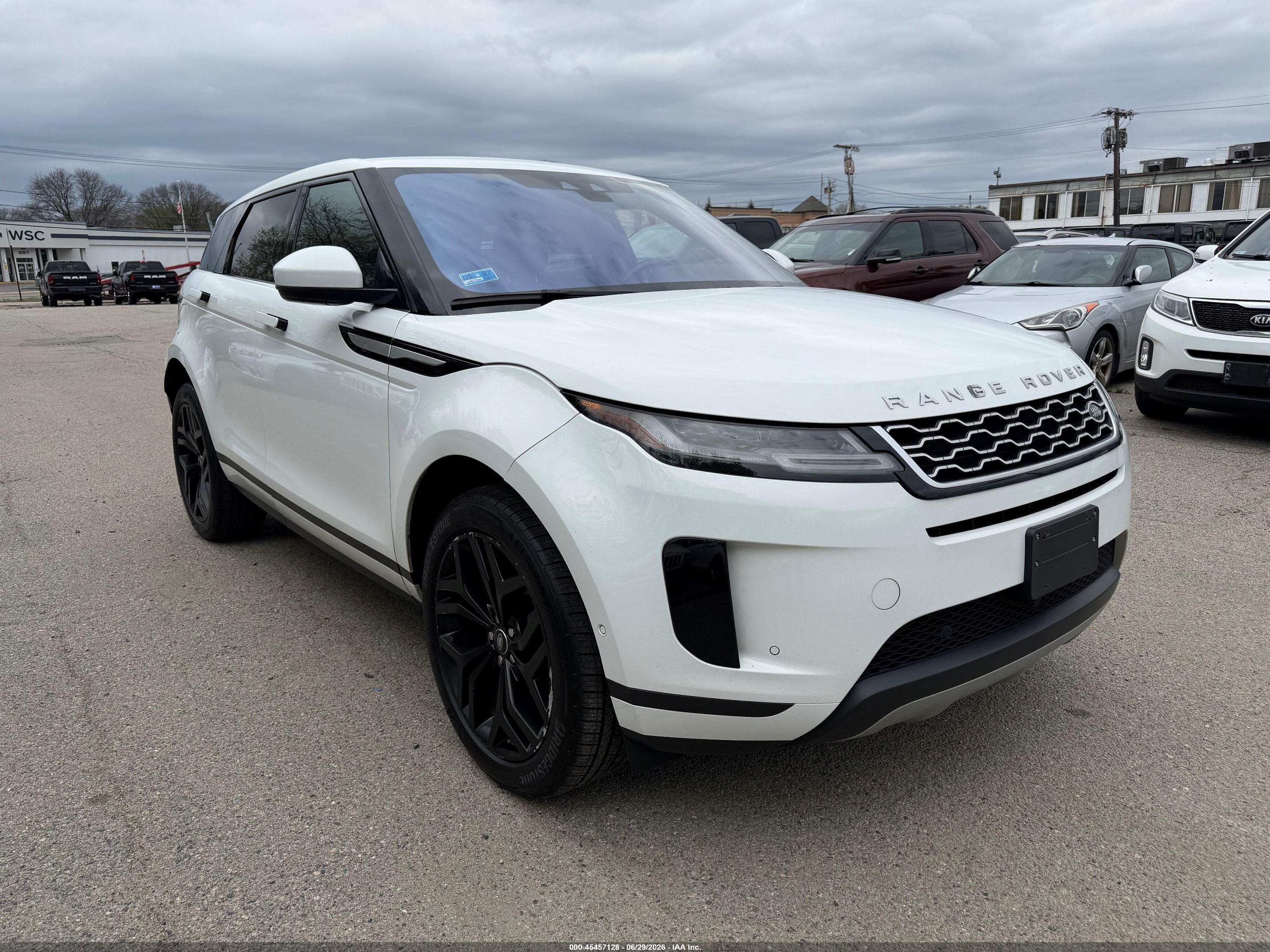 2020 Land Rover Range Rover Evoque VIN SALZP2FX7LH075196 IAAI salvage auction — Unknown, Clear (Rhode Island), sold $4,750 on 2026-07-08 (photo 1)