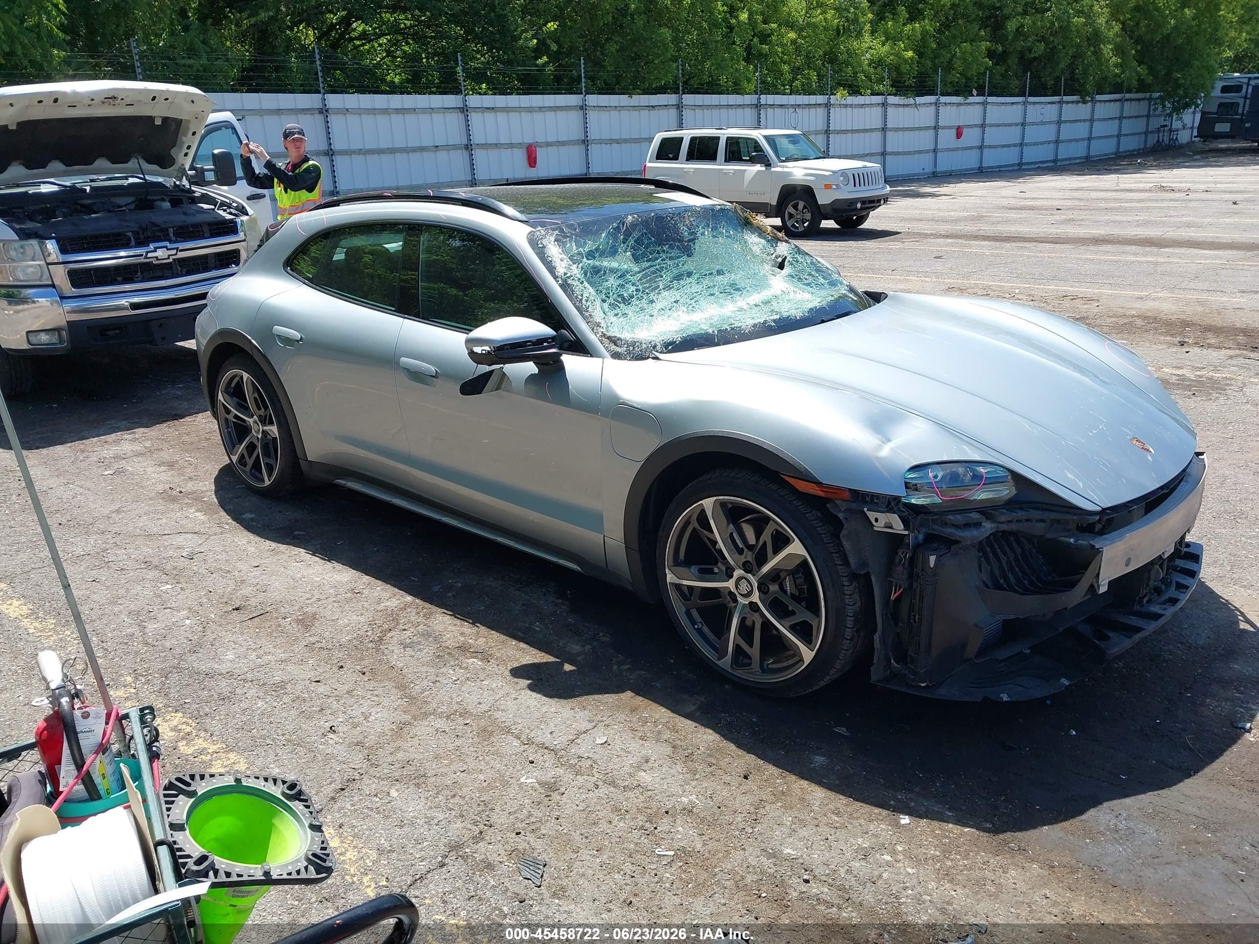 2022 Porsche Taycan VIN WP0BB2Y18NSA71070 — IAAI salvage auction photo