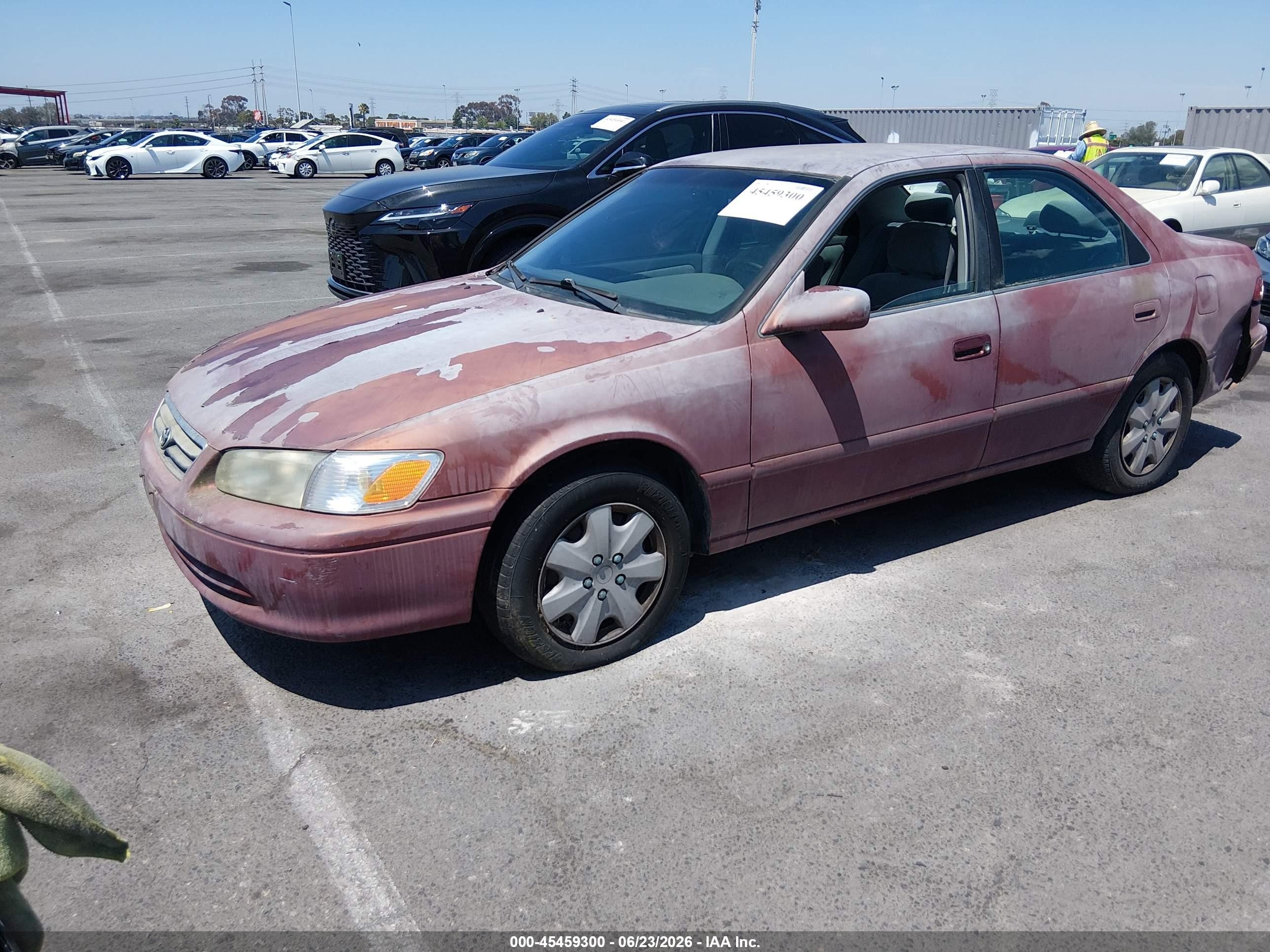 2001 Toyota Camry VIN 4T1BG22K41U089172 IAAI salvage auction — Normal Wear, Clear - Dealer Only (California), sold $475 on 2026-07-09 (photo 2)
