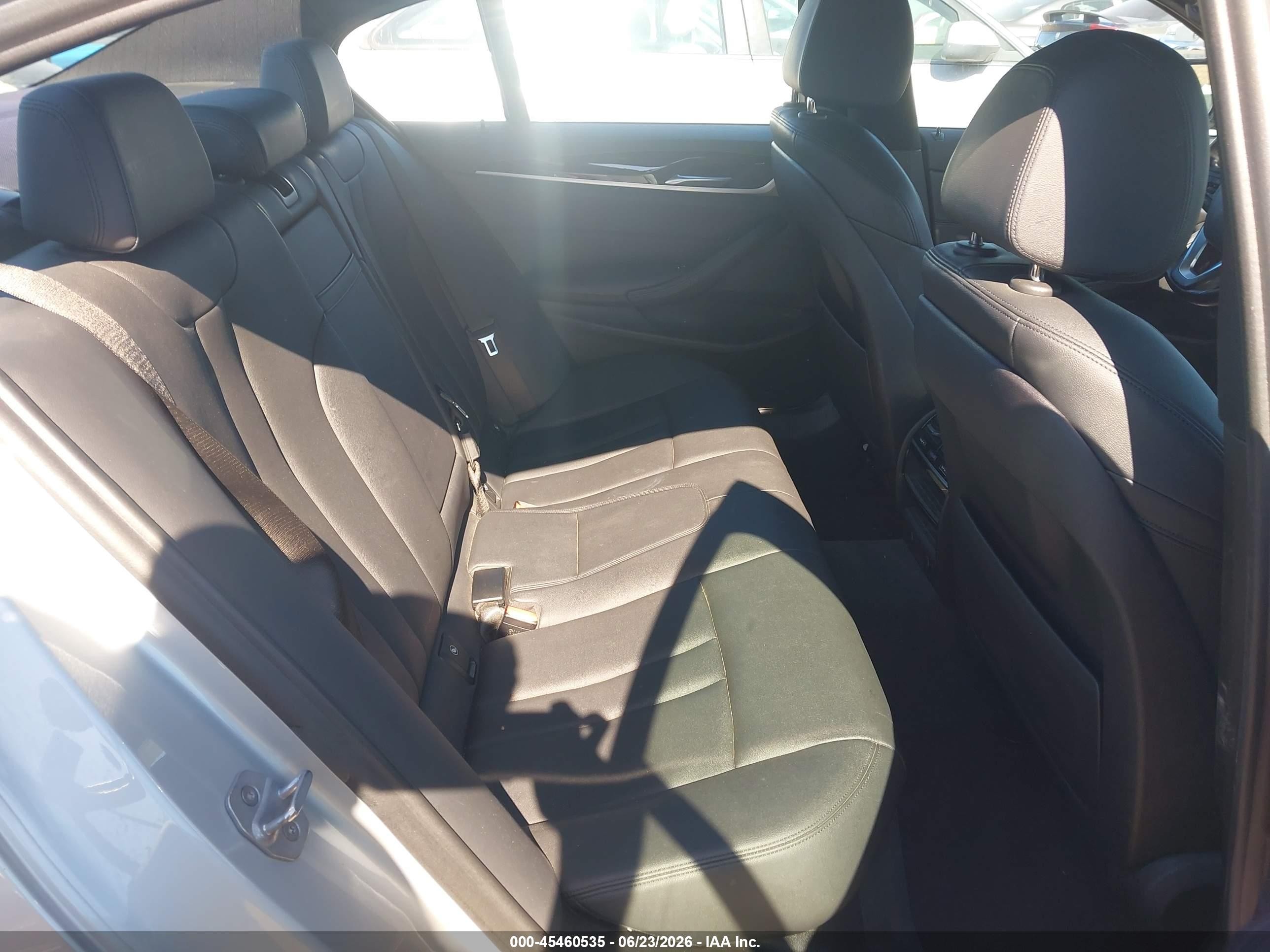 2018 BMW 5 Series VIN WBAJA9C55JB033074 IAAI salvage auction — Normal Wear, Clear - Dealer Only (California), sold $5,150 on 2026-07-09 (photo 8)