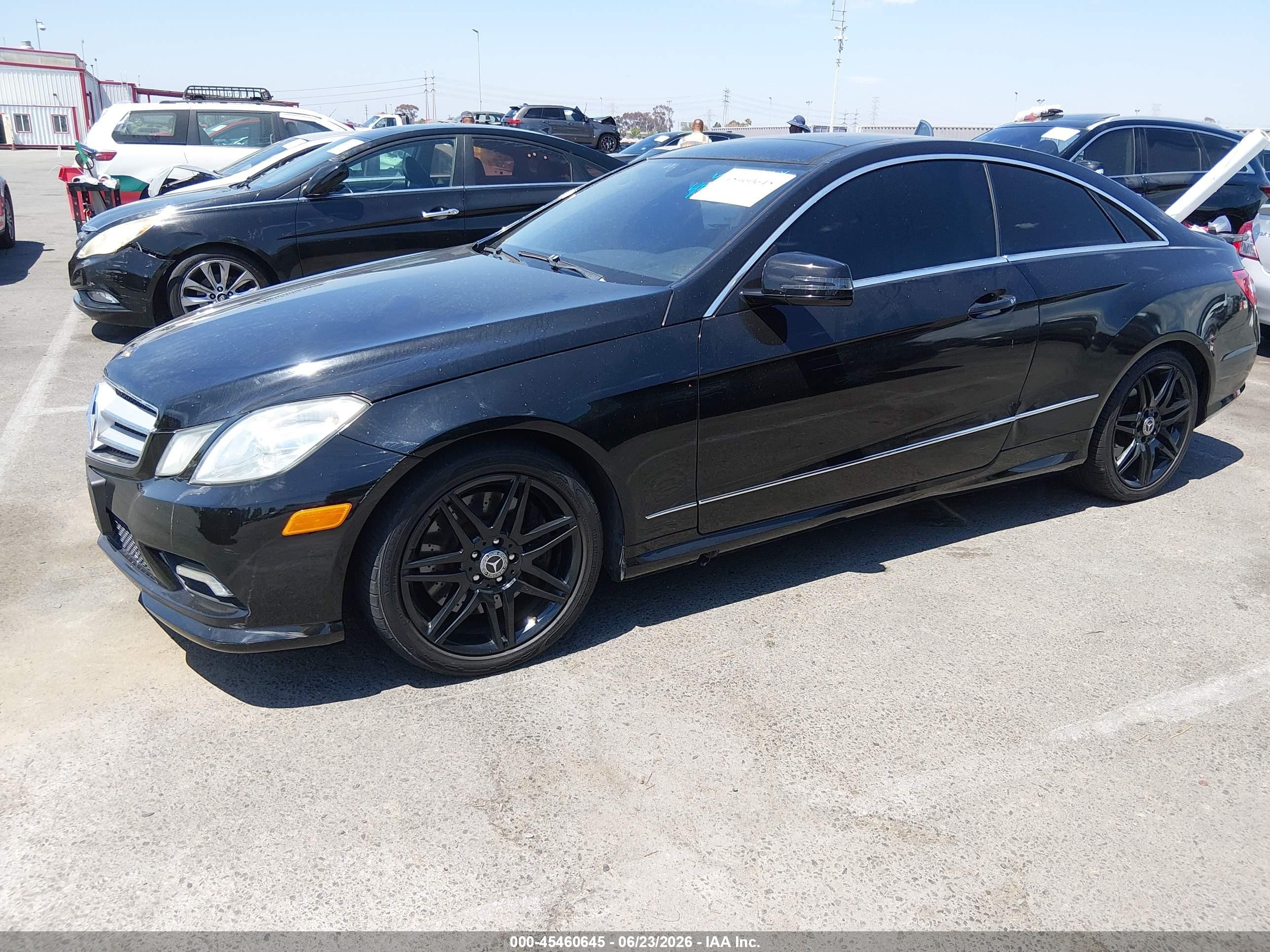 2011 Mercedes-Benz E-Class VIN WDDKJ7CB1BF120424 IAAI salvage auction — Normal Wear, Clear - Dealer Only (California), sold $400 on 2026-07-09 (photo 2)