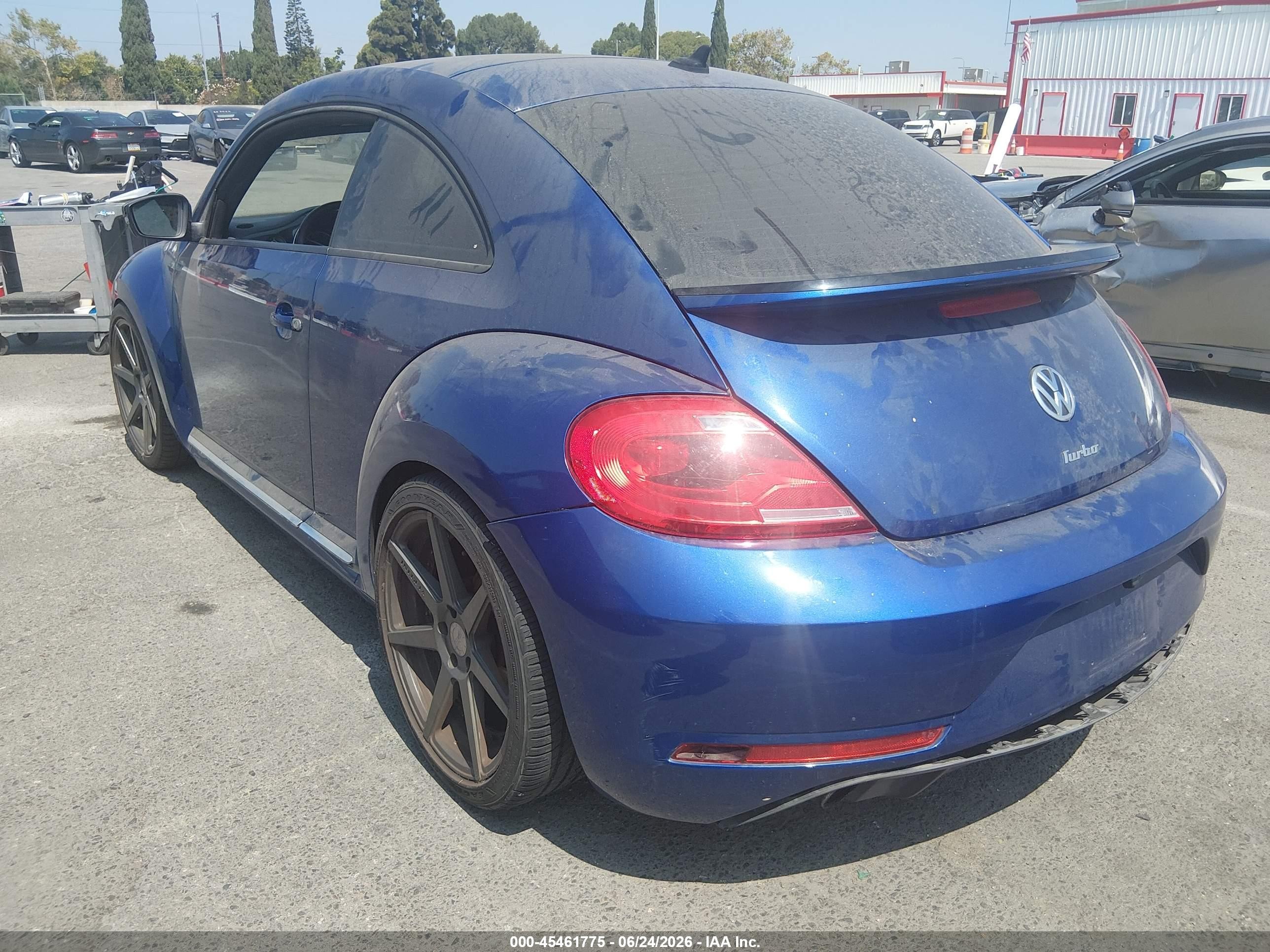2014 Volkswagen Beetle VIN 3VWVT7AT4EM609639 IAAI salvage auction — Normal Wear, Clear - Dealer Only (California), sold $1,300 on 2026-07-02 (photo 3)
