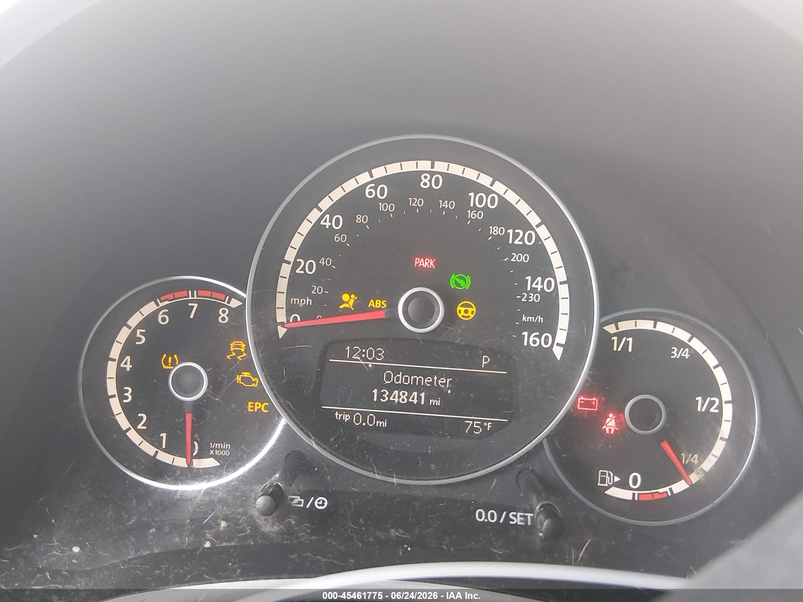 2014 Volkswagen Beetle VIN 3VWVT7AT4EM609639 IAAI salvage auction — Normal Wear, Clear - Dealer Only (California), sold $1,300 on 2026-07-02 (photo 7)