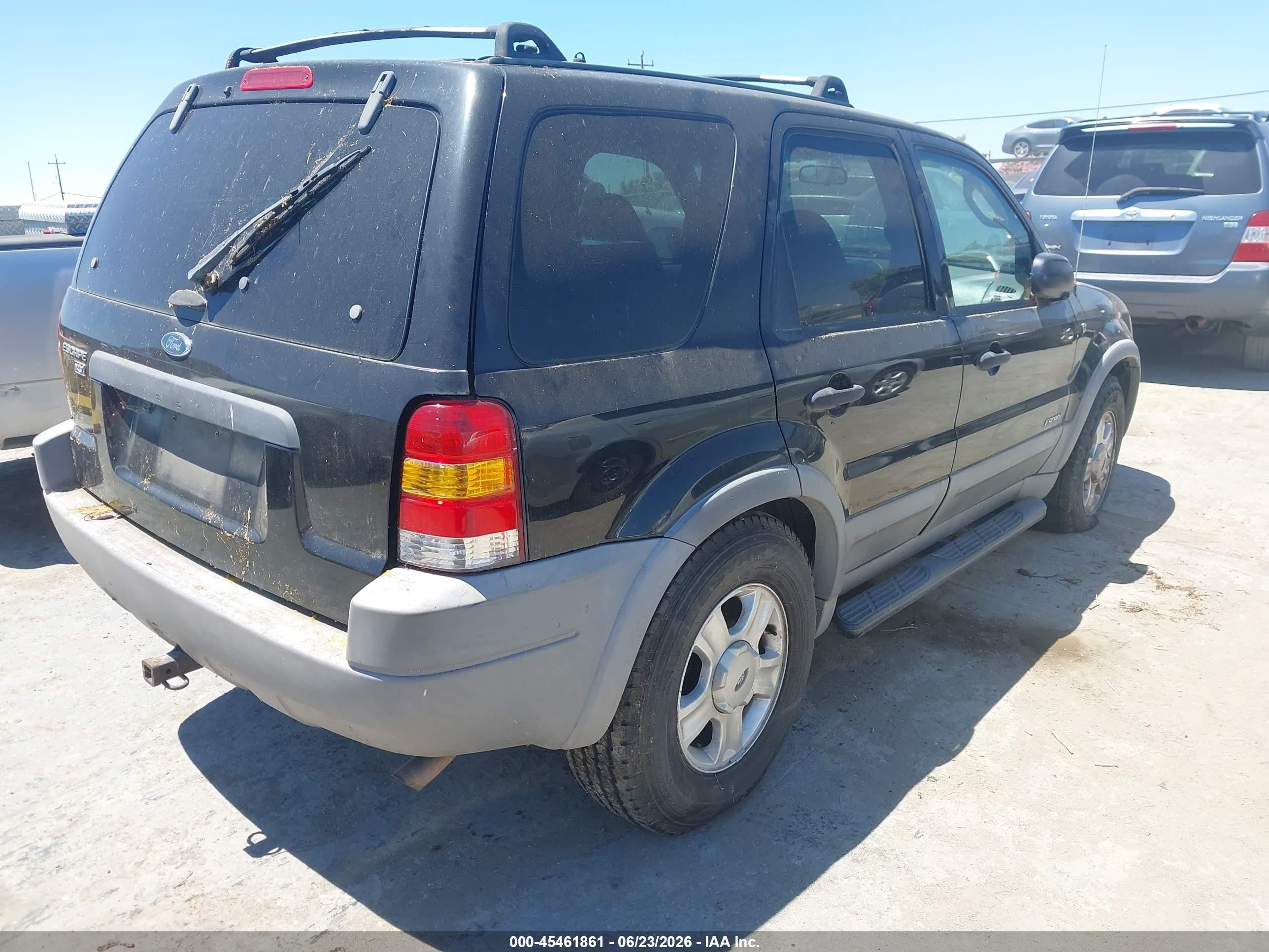 2001 Ford Escape VIN 1FMCU04151KF72915 IAAI salvage auction — Normal Wear, Clear - Dealer Only (California), sold $275 on 2026-07-09 (photo 4)