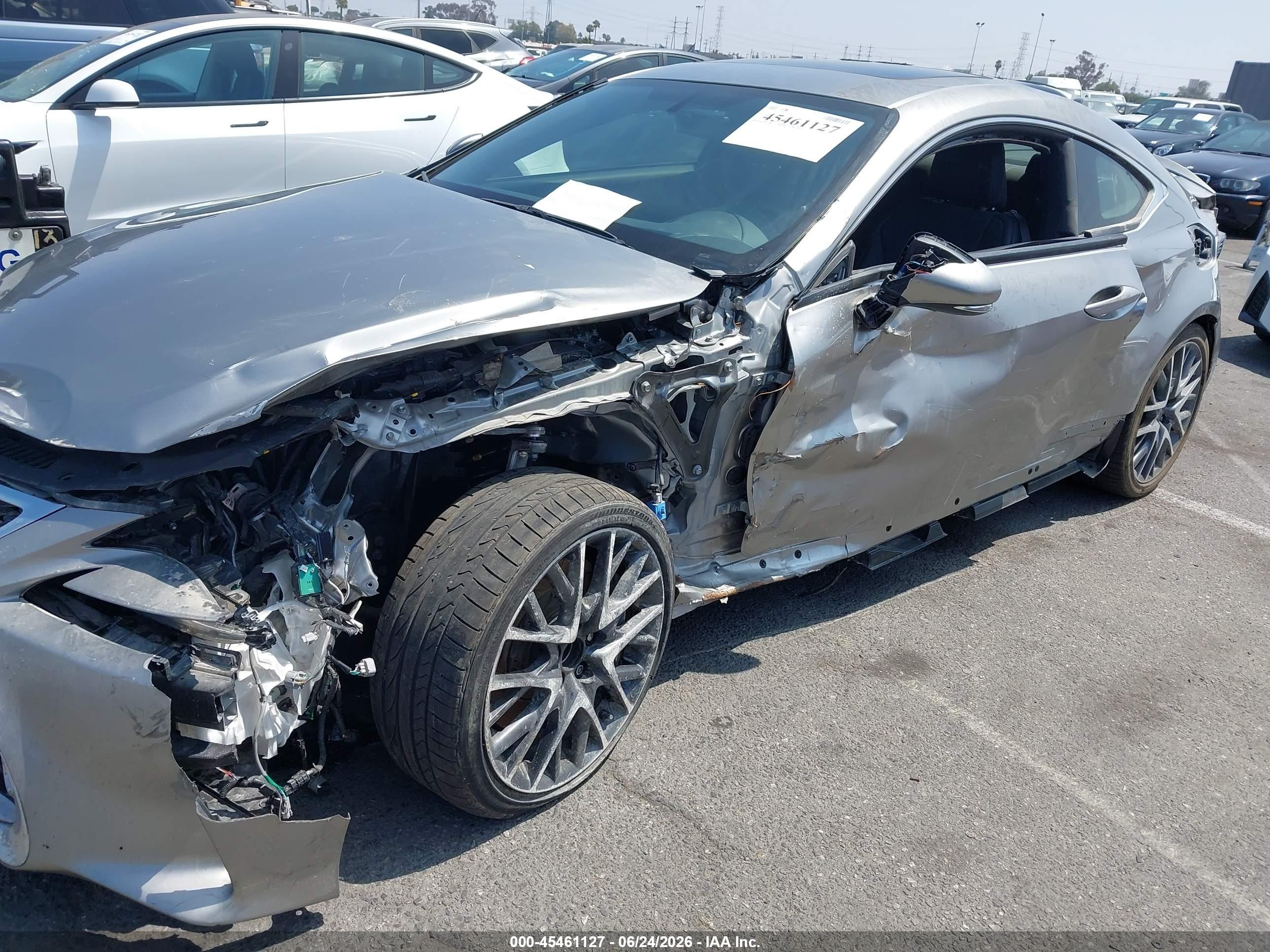 2017 Lexus RC 350 VIN JTHHE5BC9H5017157 IAAI salvage auction — Side, Salvage (California), sold $7,450 on 2026-07-02 (photo 6)