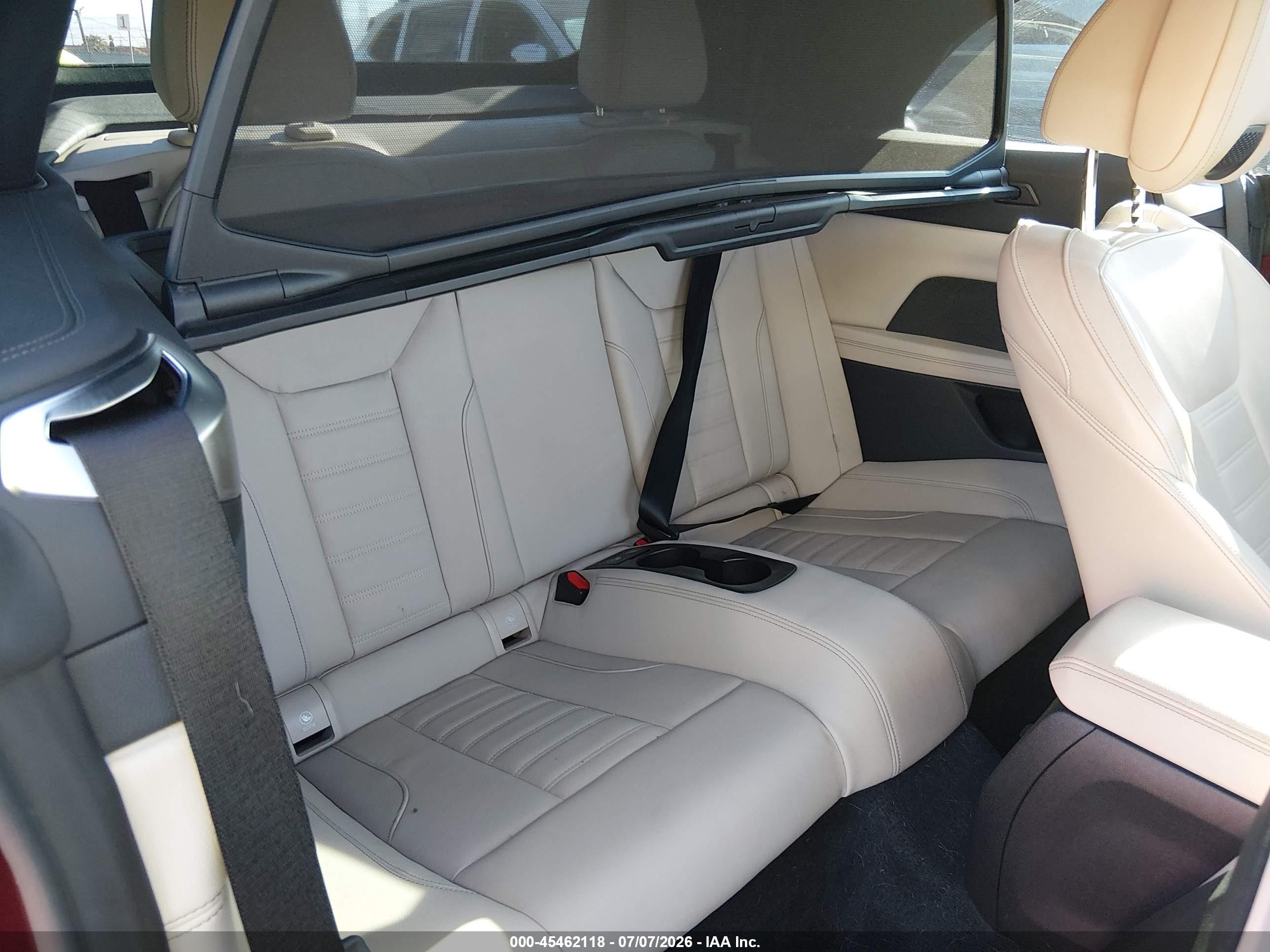 2024 BMW M440i VIN WBA53AT07RCN63618 IAAI salvage auction — Side, Salvage (California), sold $26,050 on 2026-08-31 (photo 8)