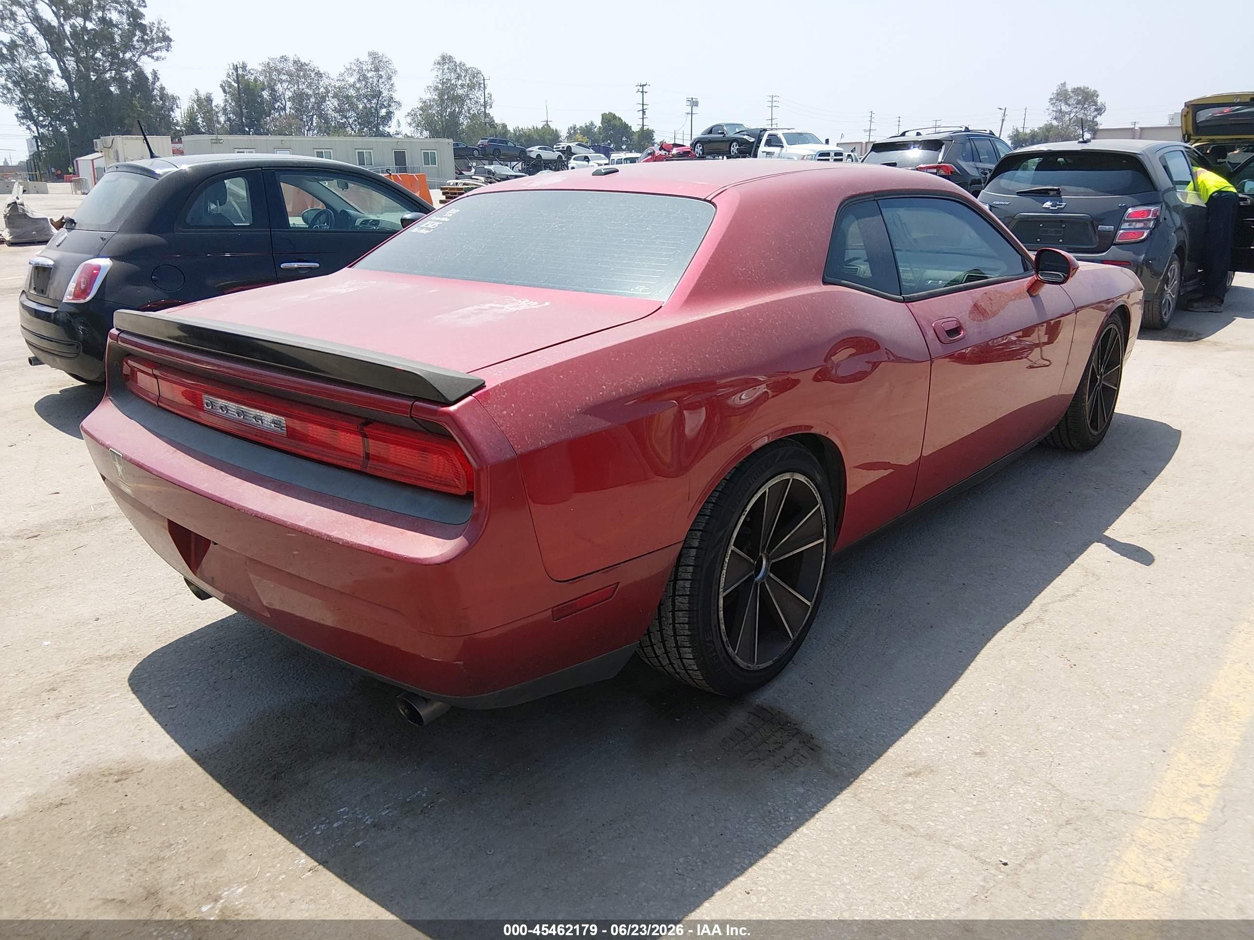 2010 Dodge Challenger VIN 2B3CJ4DV1AH109377 IAAI salvage auction — Rear End, Salvage (California), sold $1,150 on 2026-07-11 (photo 4)
