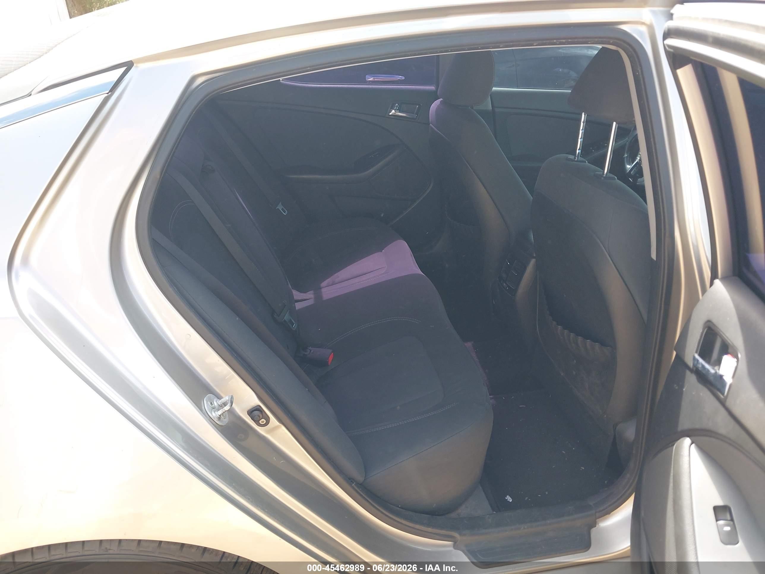 2012 Kia Optima Hybrid VIN KNAGM4AD1C5032746 IAAI salvage auction — Normal Wear, Clear-Dealer Only (Arizona), sold $750 on 2026-07-02 (photo 8)