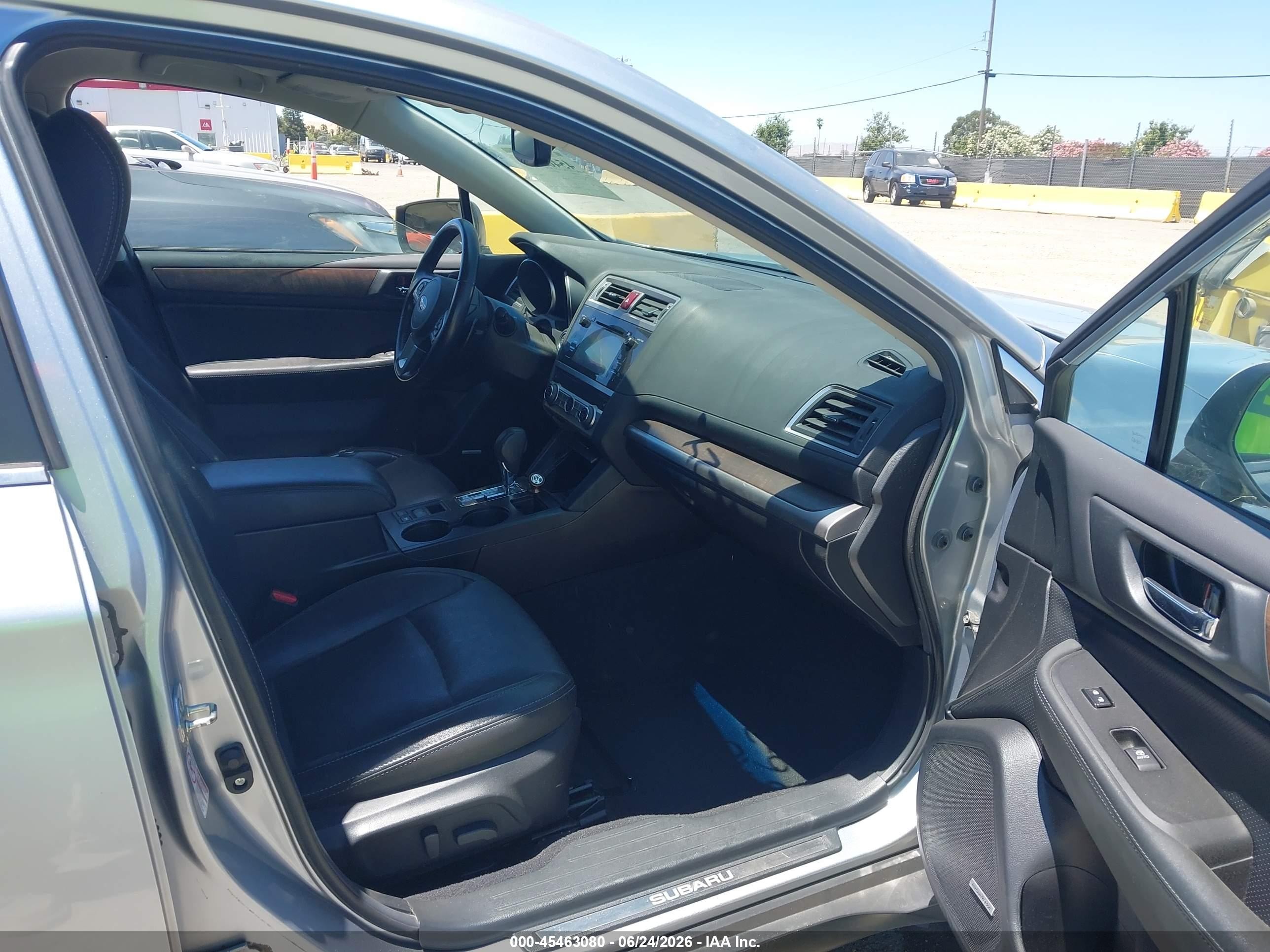 2016 Subaru Outback VIN 4S4BSANC4G3210424 IAAI salvage auction — Normal Wear, Clear - Dealer Only (California), sold $500 on 2026-07-09 (photo 5)