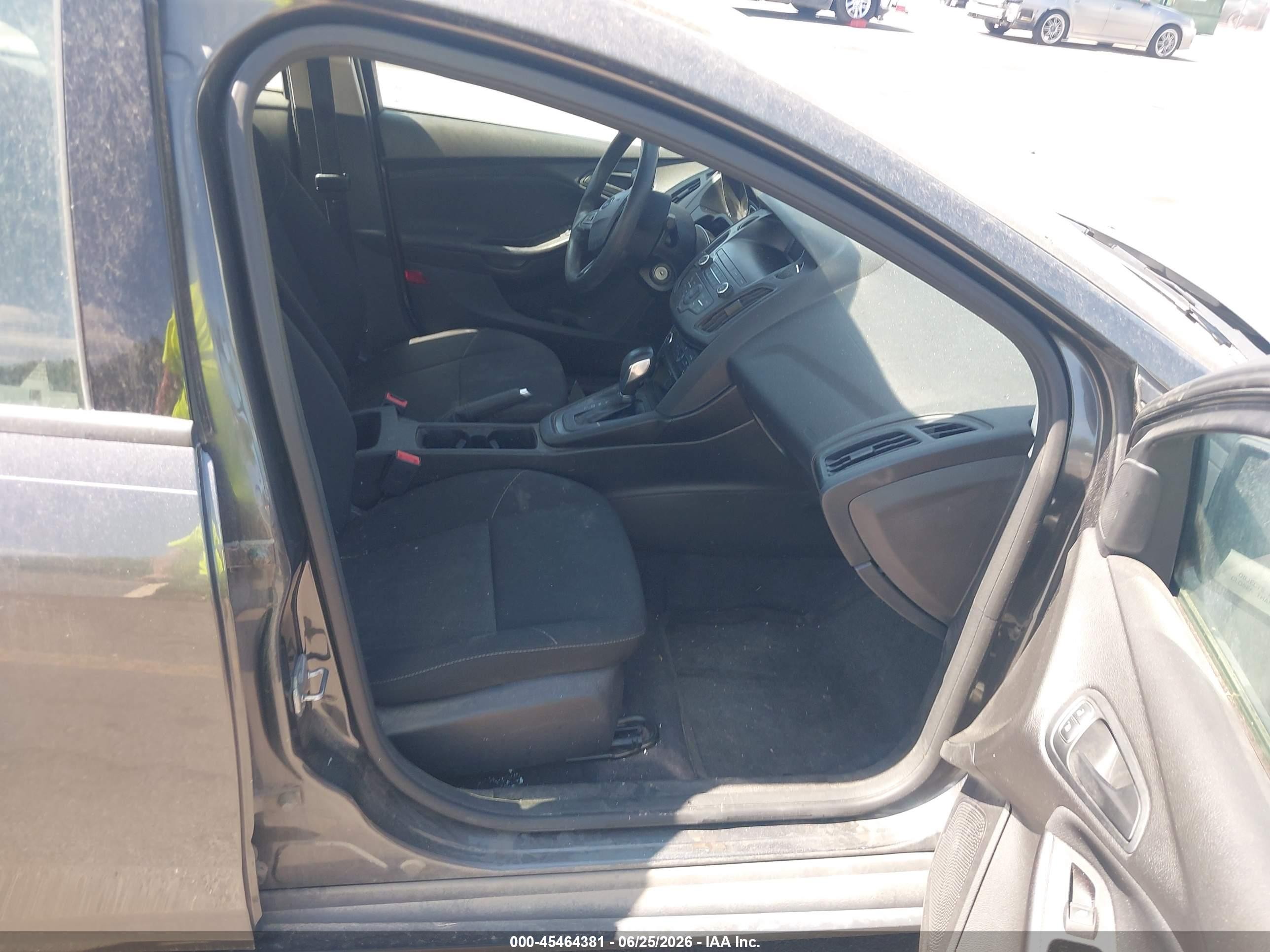 2018 Ford Focus VIN 1FADP3E25JL254480 IAAI salvage auction — Engine Damage, Clear (Utah), sold $300 on 2026-07-09 (photo 5)