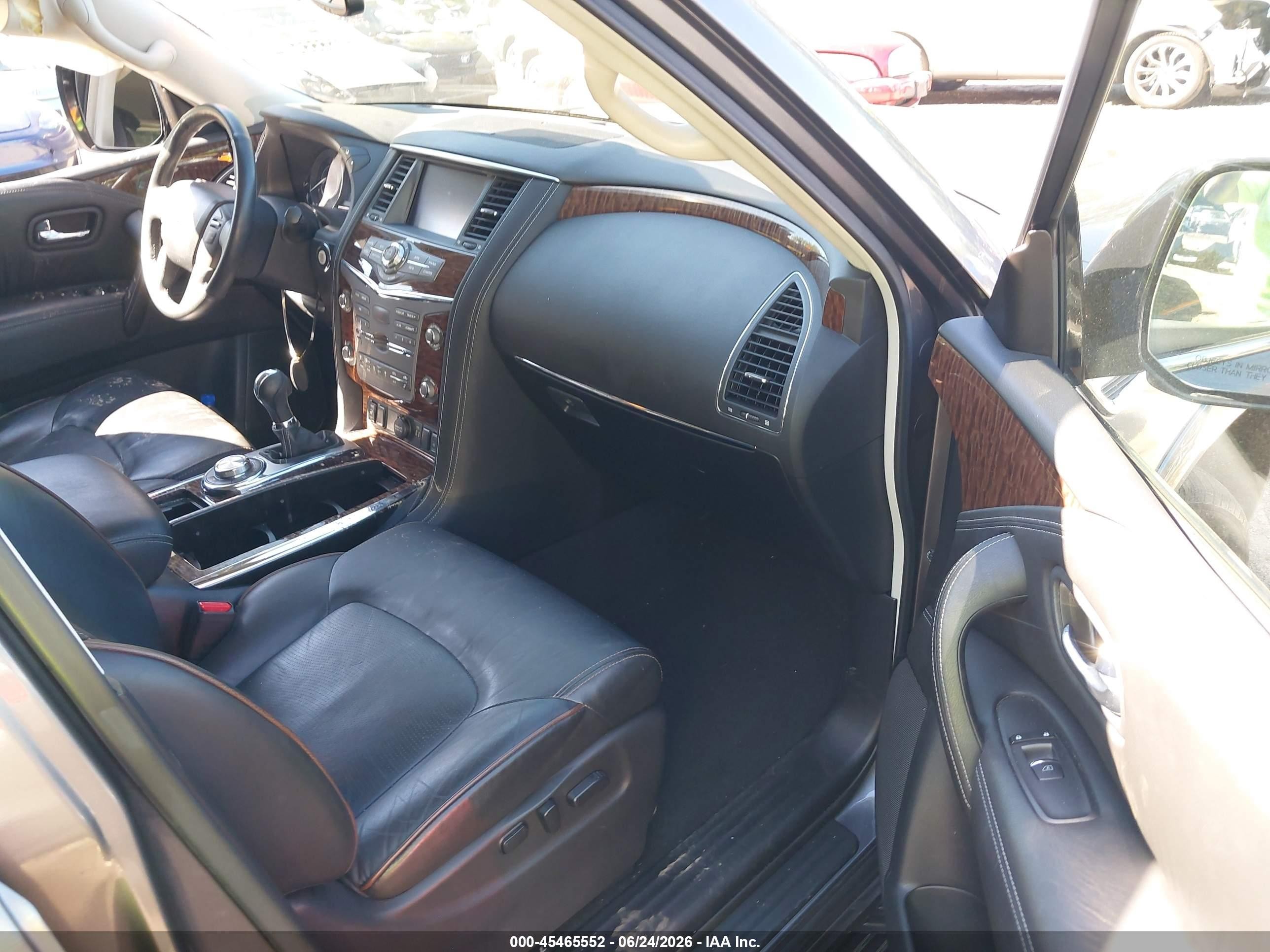 2018 Nissan Armada VIN JN8AY2NC1JX501875 IAAI salvage auction — Side, Salvage (Ohio), sold $5,700 on 2026-07-11 (photo 5)