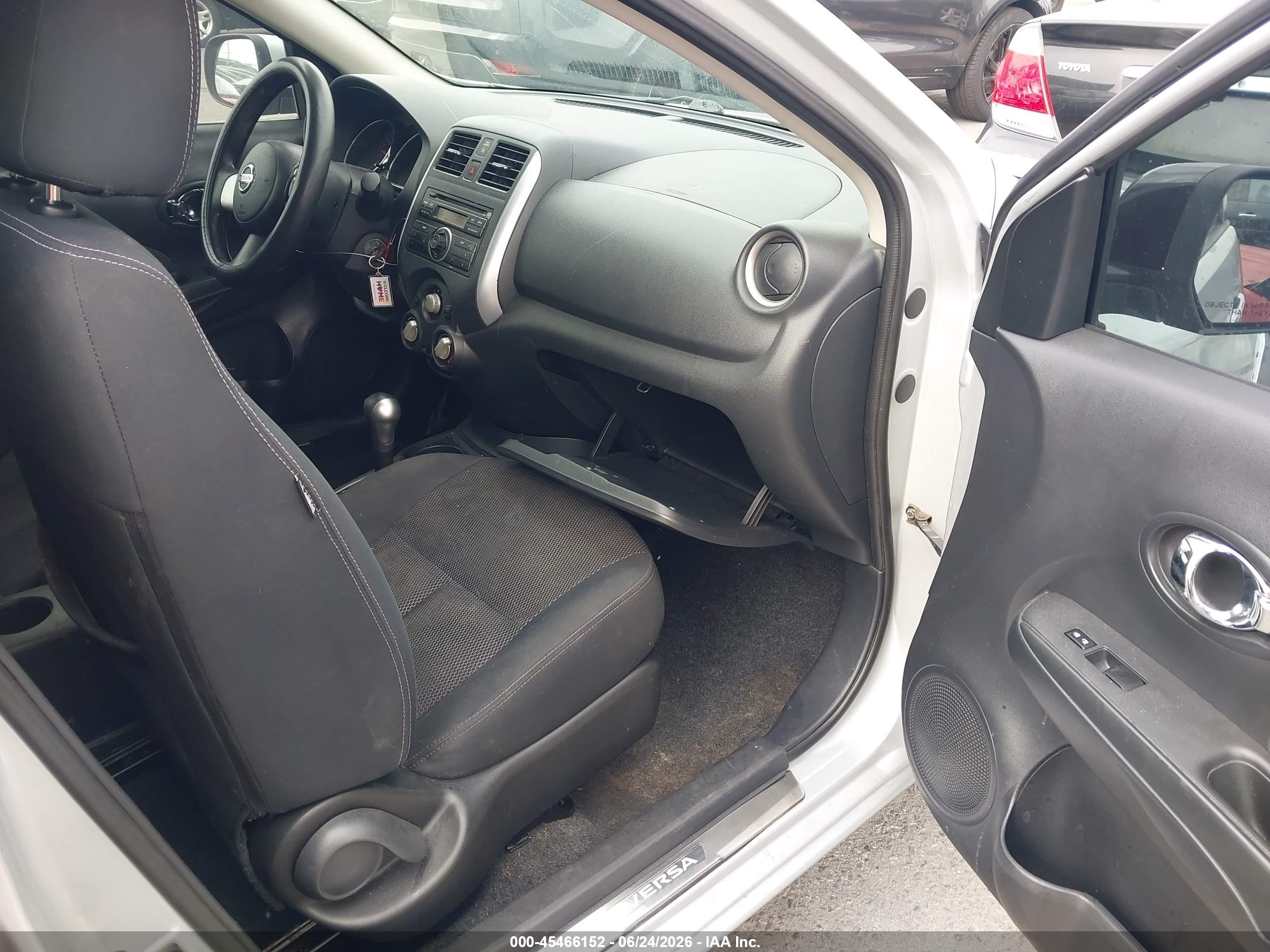 2014 Nissan Versa VIN 3N1CN7AP0EK458093 IAAI salvage auction — Normal Wear, Salvage (California), sold $475 on 2026-07-09 (photo 5)