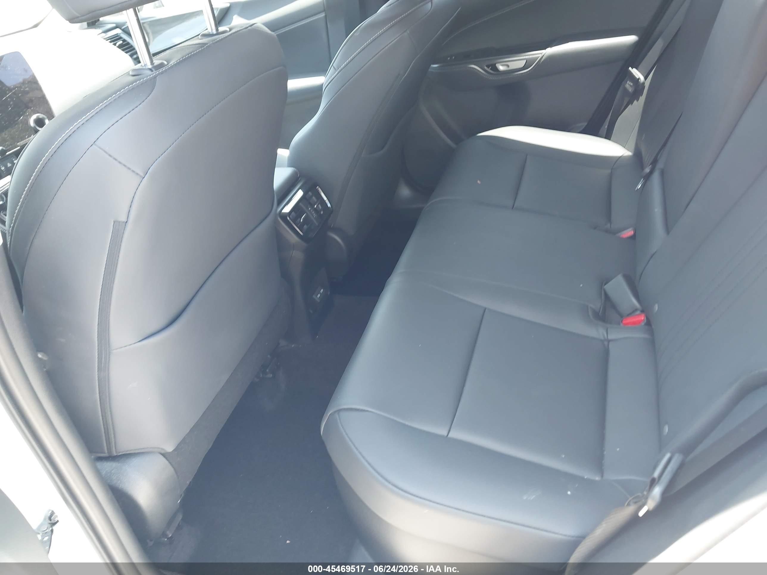 2025 Lexus Nx VIN JTJGKCEZ1S2060178 IAAI salvage auction — Unknown, Salvage (California), sold $21,075 on 2026-08-10 (photo 8)