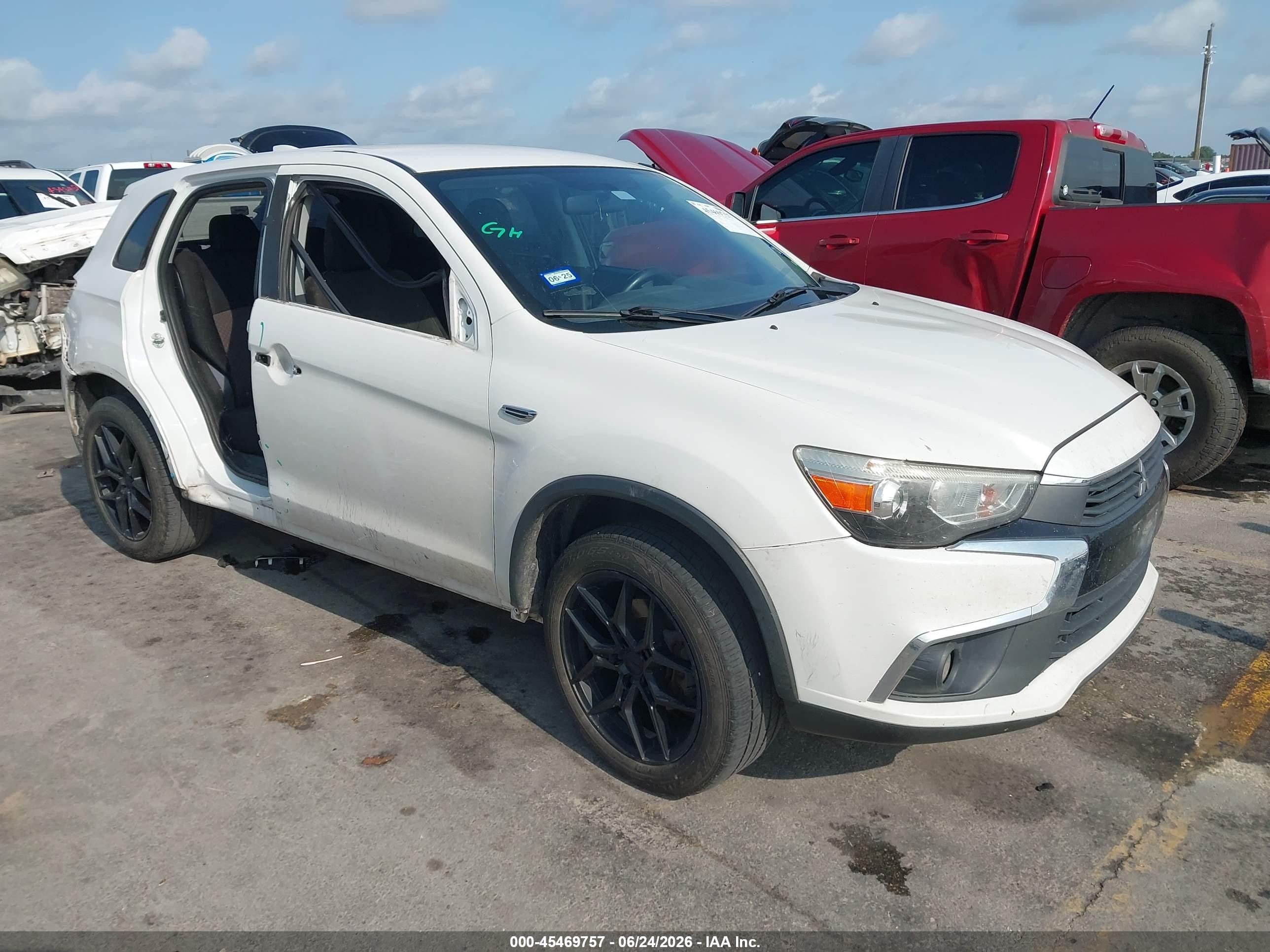 2017 Mitsubishi Outlander VIN JA4AP3AW4HZ056934 IAAI salvage auction — Rear End, Original (Texas), sold $925 on 2026-09-03 (photo 1)