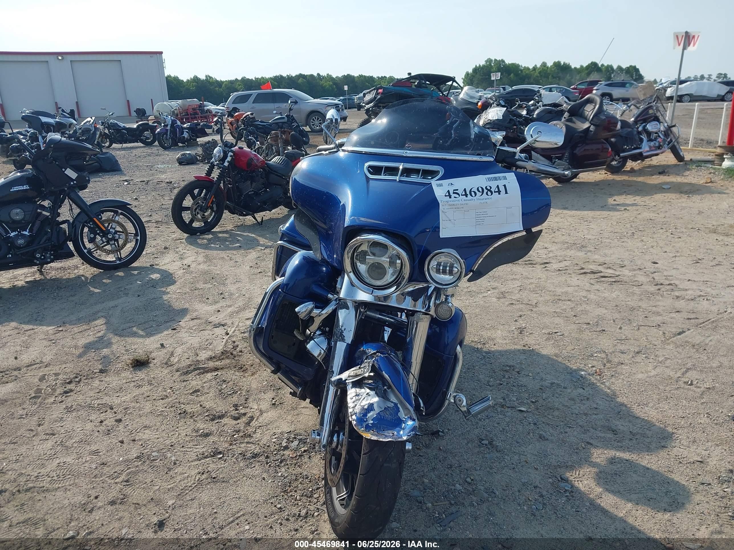 2015 Harley-davidson Flhtk VIN 1HD1KEL18FB612782 IAAI salvage auction — Front End, Salvage (North Carolina), sold $1,200 on 2026-09-08 (photo 5)