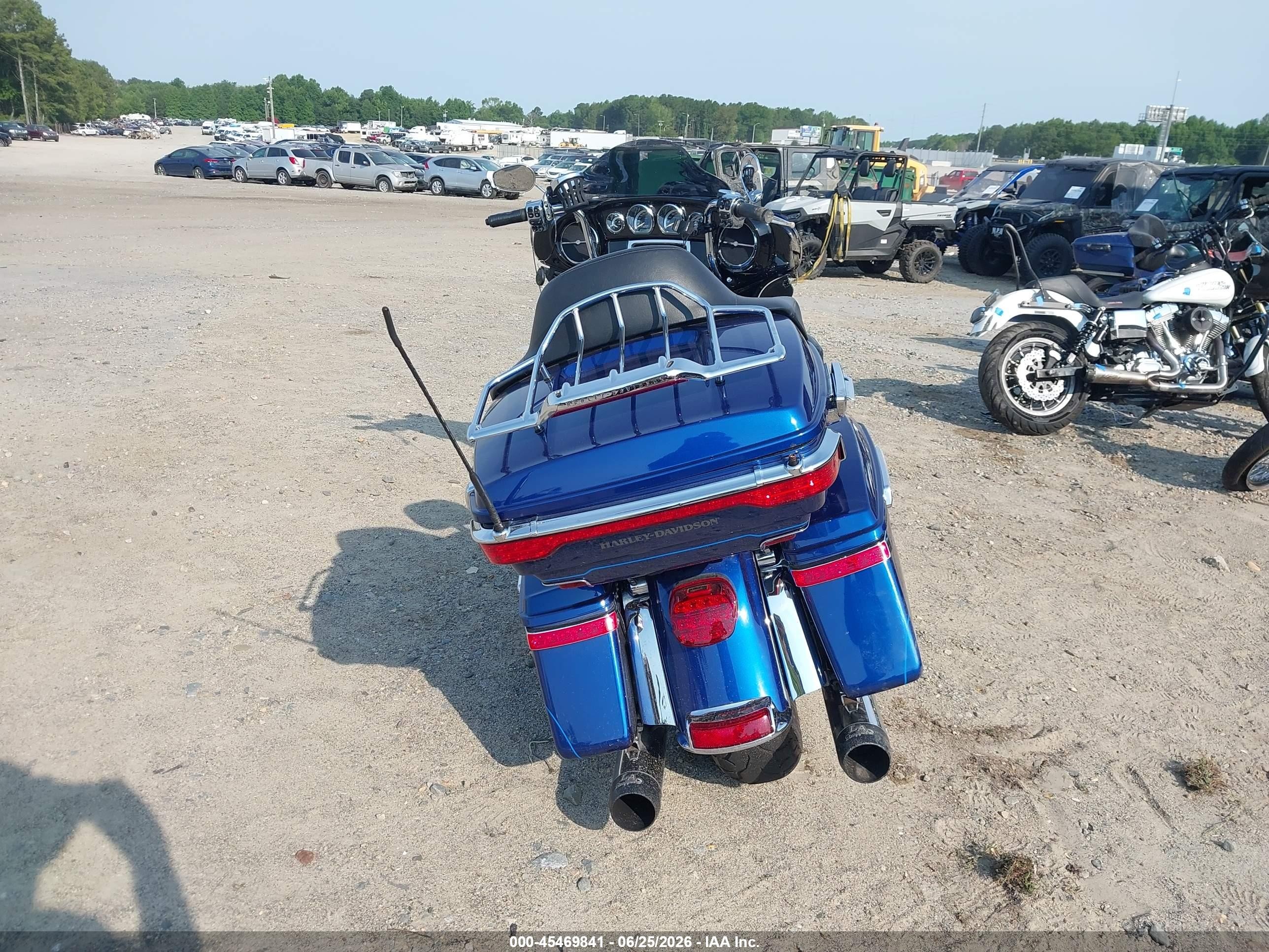 2015 Harley-davidson Flhtk VIN 1HD1KEL18FB612782 IAAI salvage auction — Front End, Salvage (North Carolina), sold $1,200 on 2026-09-08 (photo 6)