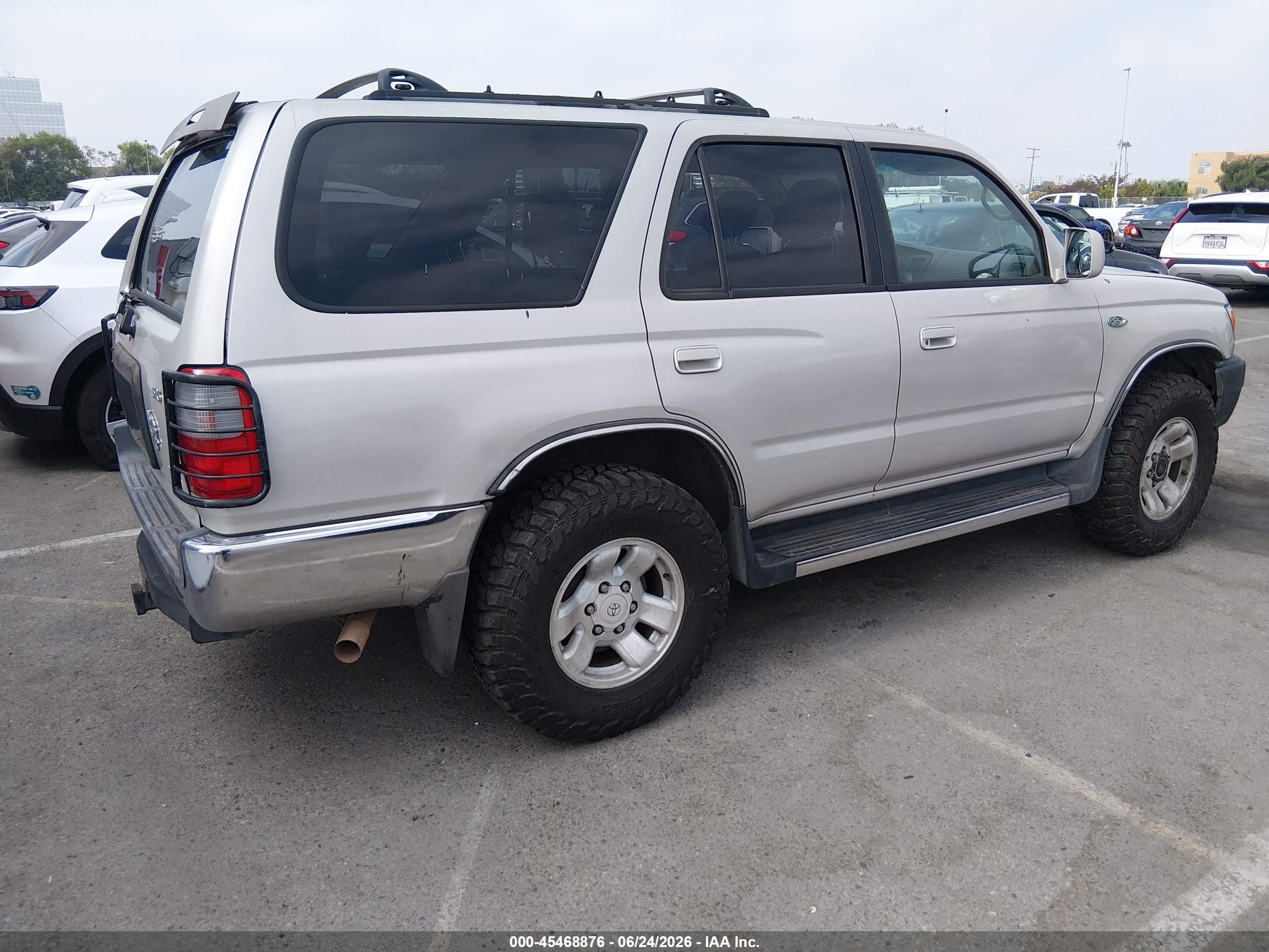 1999 Toyota 4Runner VIN JT3GN86R5X0109766 IAAI salvage auction — Normal Wear, Clear - Dealer Only (California), sold $2,275 on 2026-07-06 (photo 4)