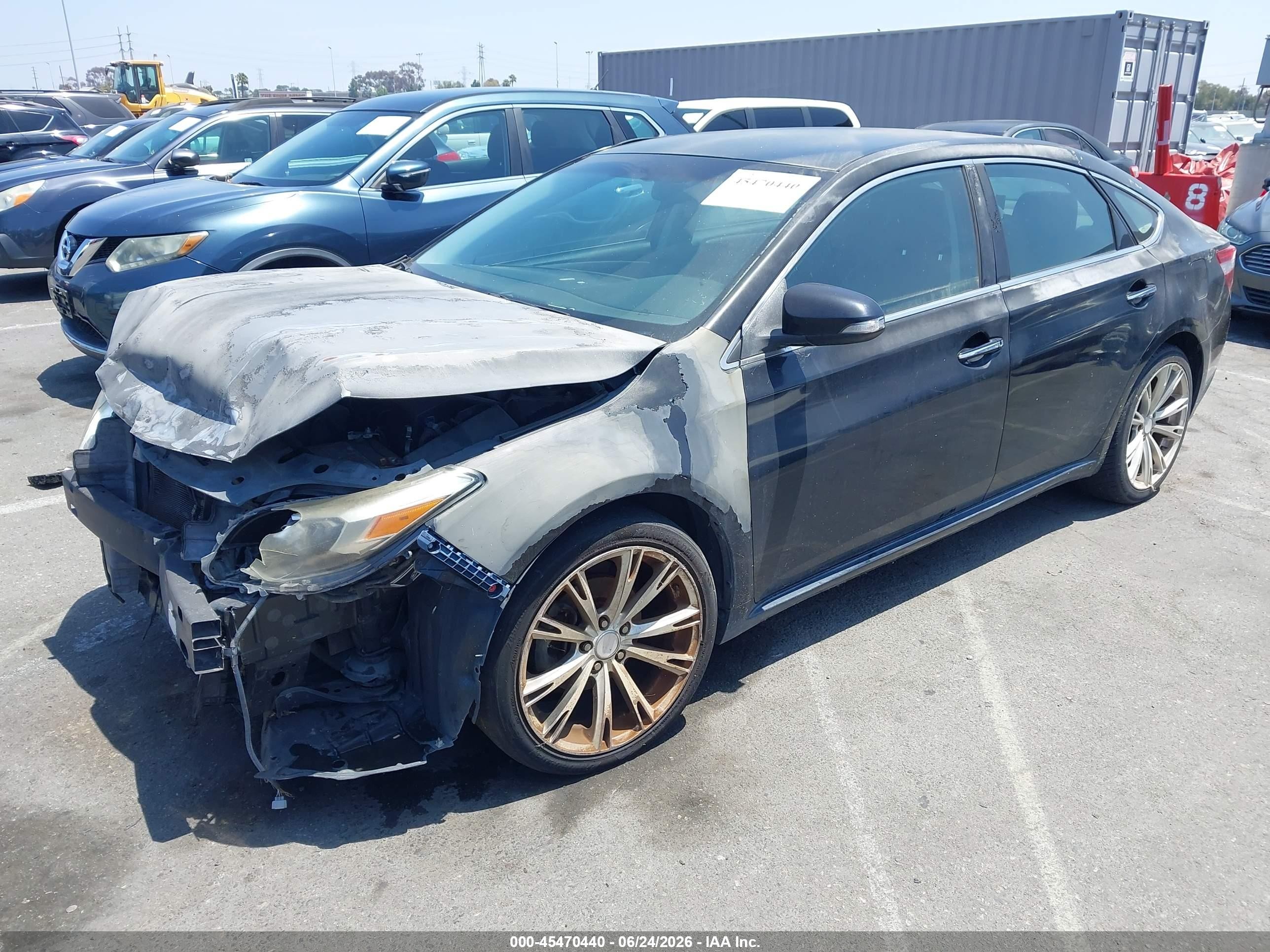 2013 Toyota Avalon VIN 4T1BK1EBXDU020883 IAAI salvage auction — Normal Wear, Salvage (California), sold $600 on 2026-07-09 (photo 2)