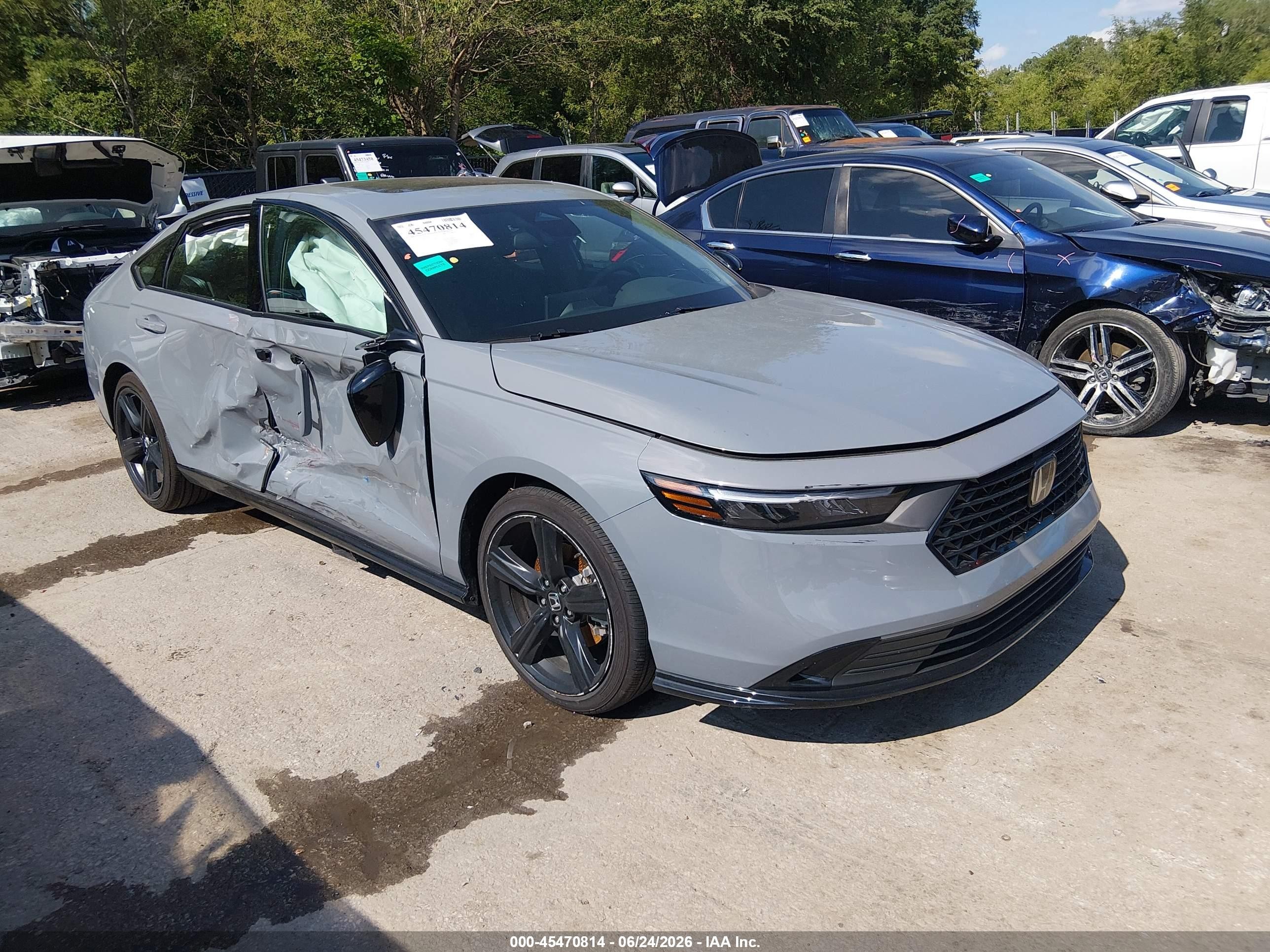 2025 Honda Accord VIN 1HGCY2F75SA077662 — IAAI salvage auction photo