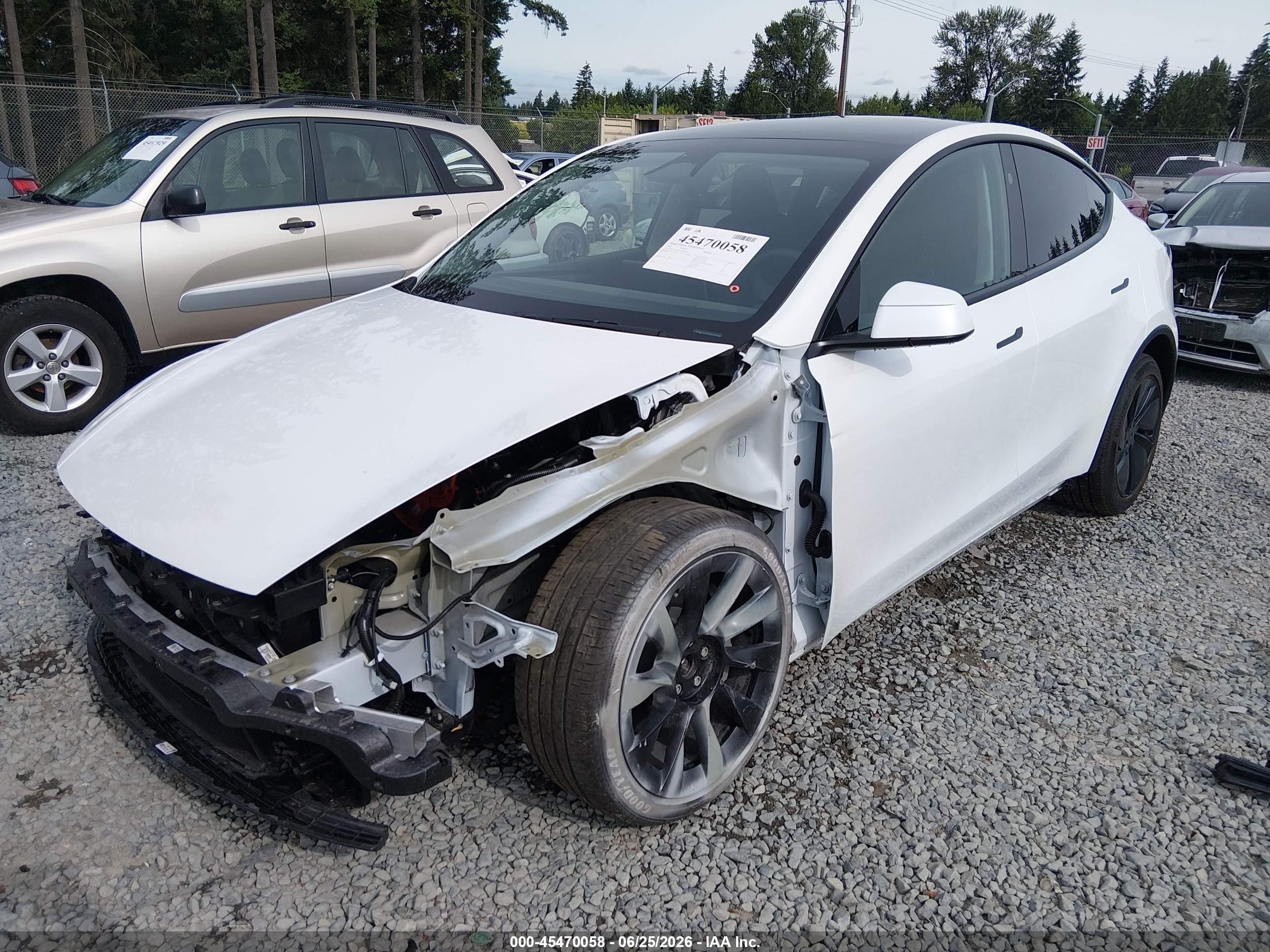 2026 Tesla Model Y VIN 7SAYGDEE8TF426294 IAAI salvage auction — Front End, Bill Of Sale (Washington), sold $21,100 on 2026-09-12 (photo 2)