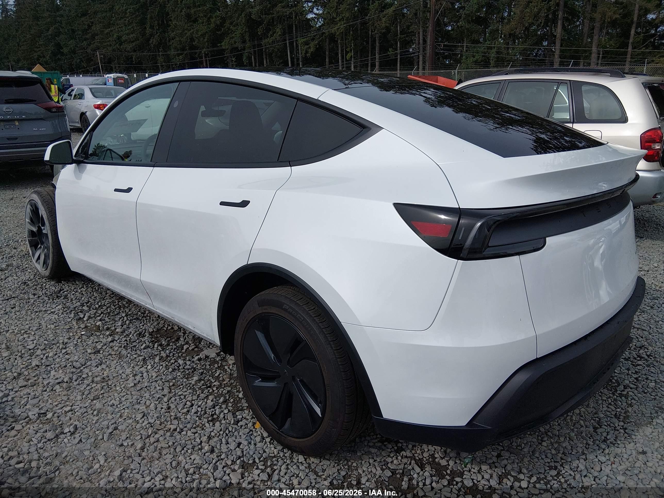2026 Tesla Model Y VIN 7SAYGDEE8TF426294 IAAI salvage auction — Front End, Bill Of Sale (Washington), sold $21,100 on 2026-09-12 (photo 3)