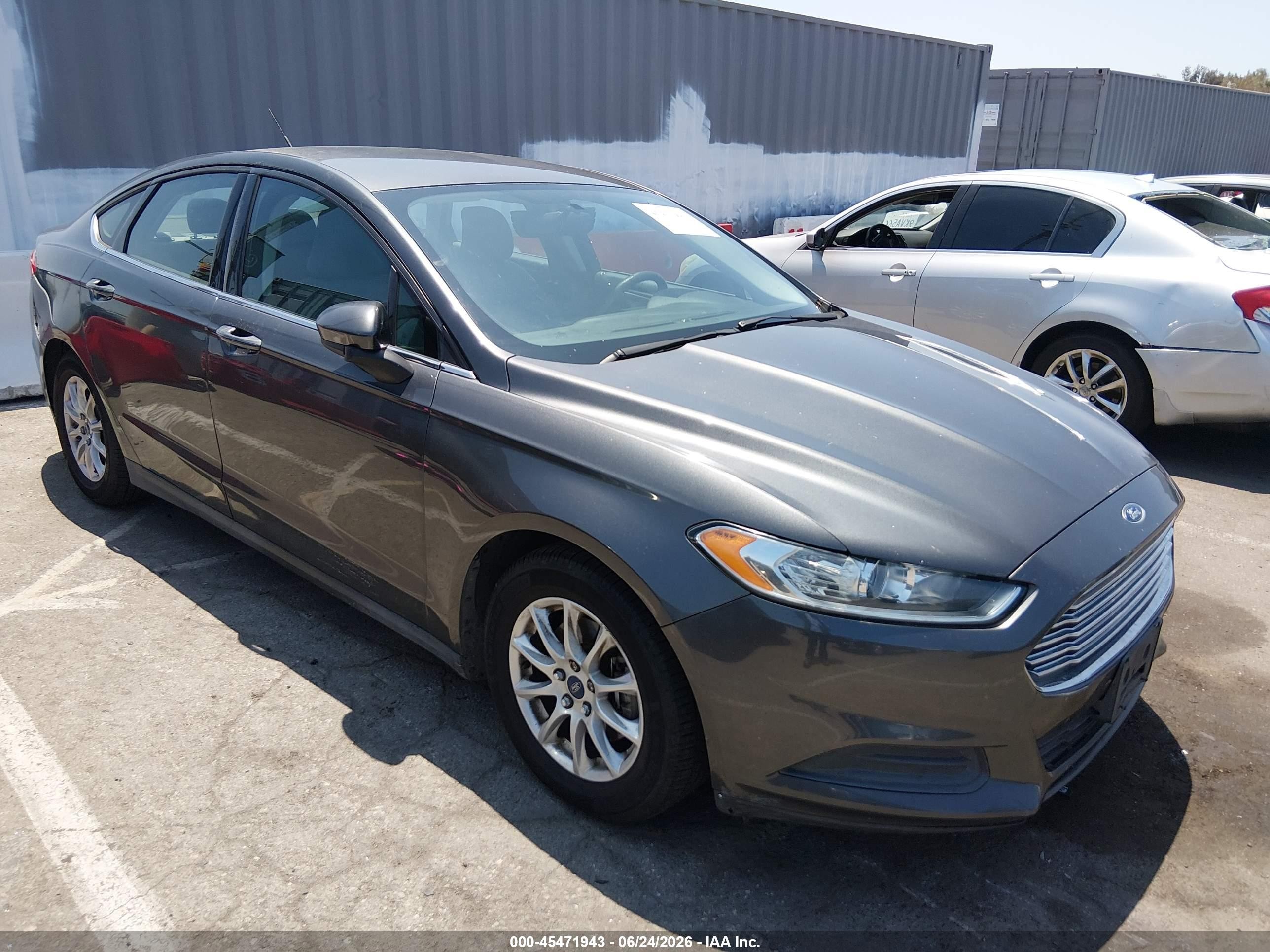 2016 Ford Fusion VIN 3FA6P0G73GR165985 IAAI salvage auction — Normal Wear, Clear - Dealer Only (California), sold $1,000 on 2026-07-09 (photo 6)