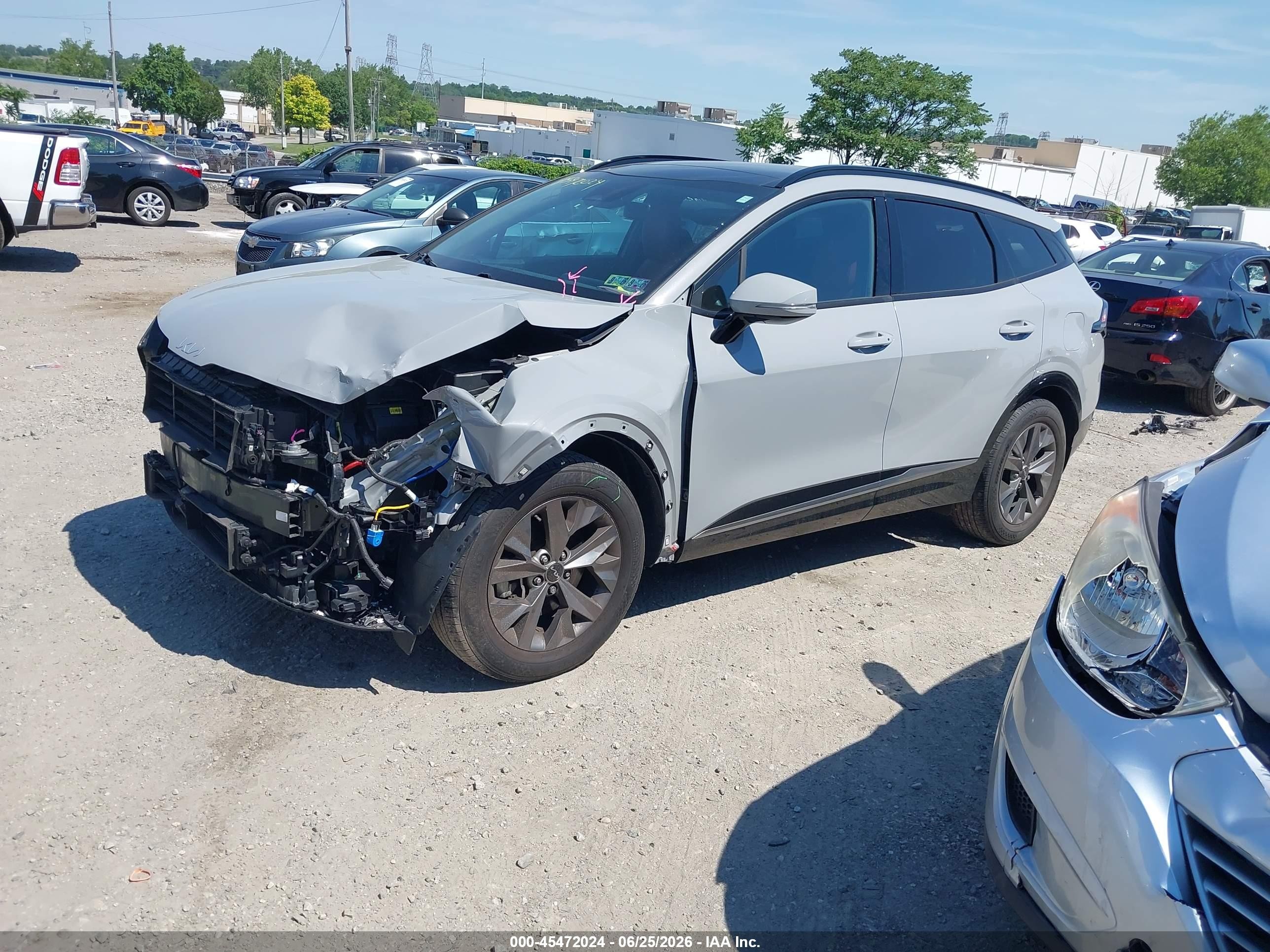 2023 Kia Sportage VIN 5XYK43AF9PG124564 IAAI salvage auction — Front End, Salvage (Pennsylvania), sold $8,000 on 2026-07-12 (photo 2)