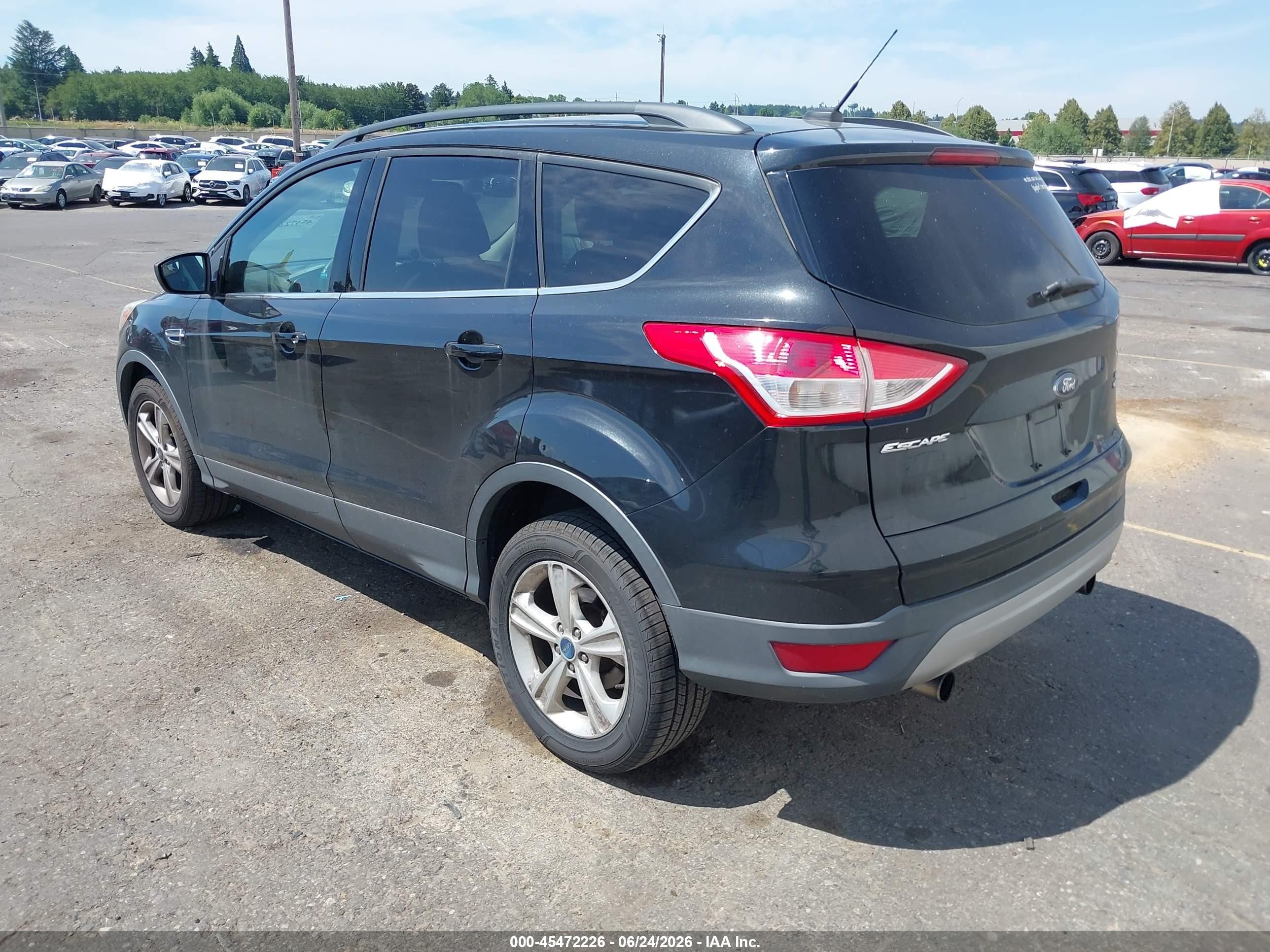 2013 Ford Escape VIN 1FMCU9G97DUA74312 IAAI salvage auction — Normal Wear, Clear-Dealer Only (Oregon), sold $650 on 2026-07-09 (photo 3)
