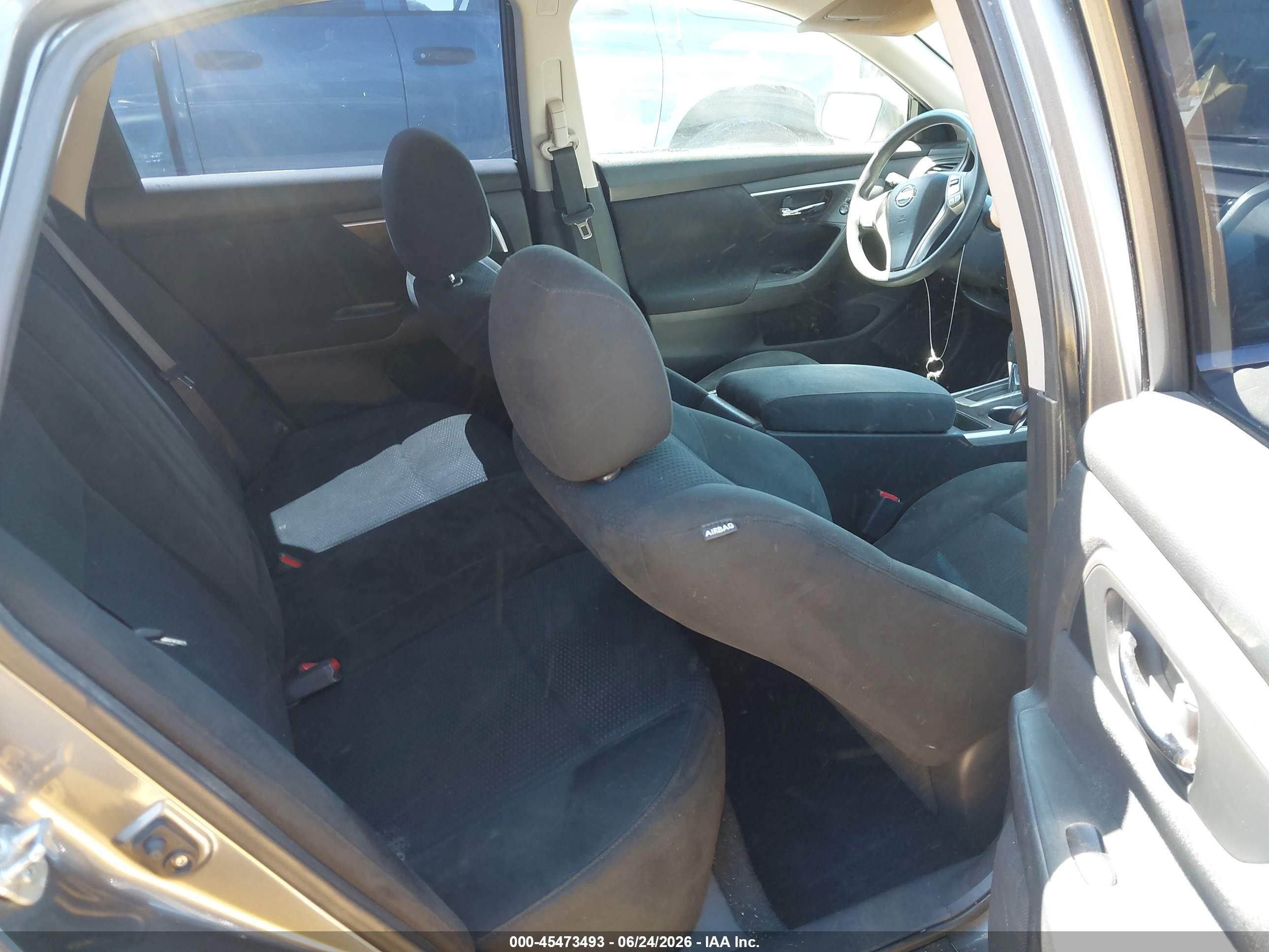 2015 Nissan Altima VIN 1N4AL3AP5FC132466 IAAI salvage auction — Rear End, Salvage (California), sold $1,650 on 2026-07-08 (photo 8)