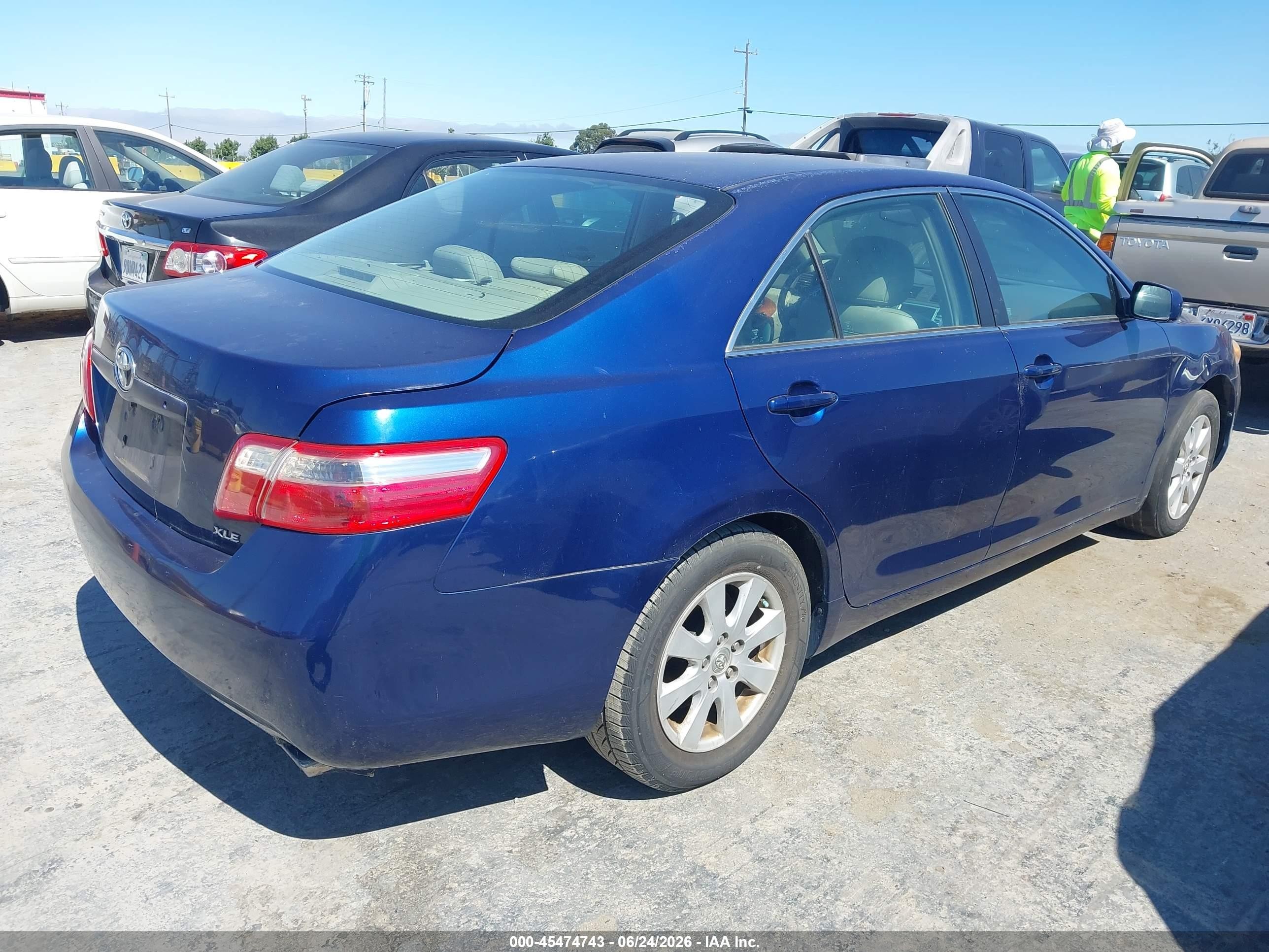 2008 Toyota Camry VIN 4T1BK46K48U058454 IAAI salvage auction — Normal Wear, Clear - Dealer Only (California), sold $825 on 2026-07-09 (photo 4)