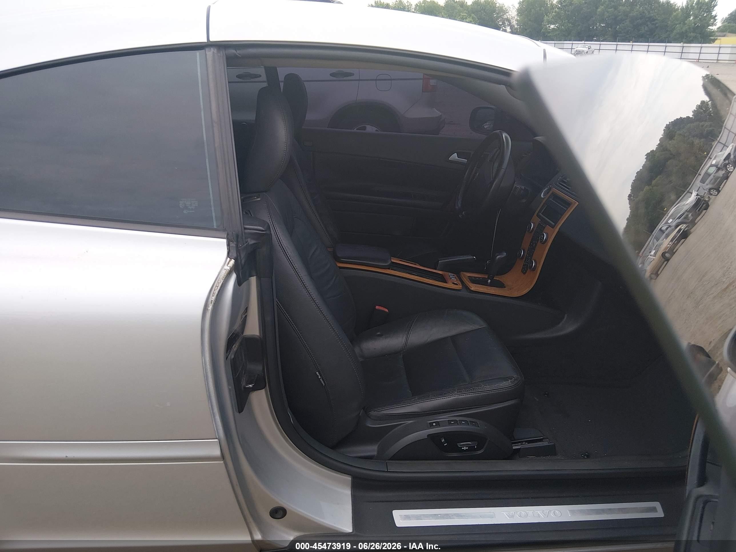 2008 Volvo C70 VIN YV1MC67238J052791 IAAI salvage auction — Front End, Clear (Arkansas), sold $350 on 2026-09-09 (photo 5)