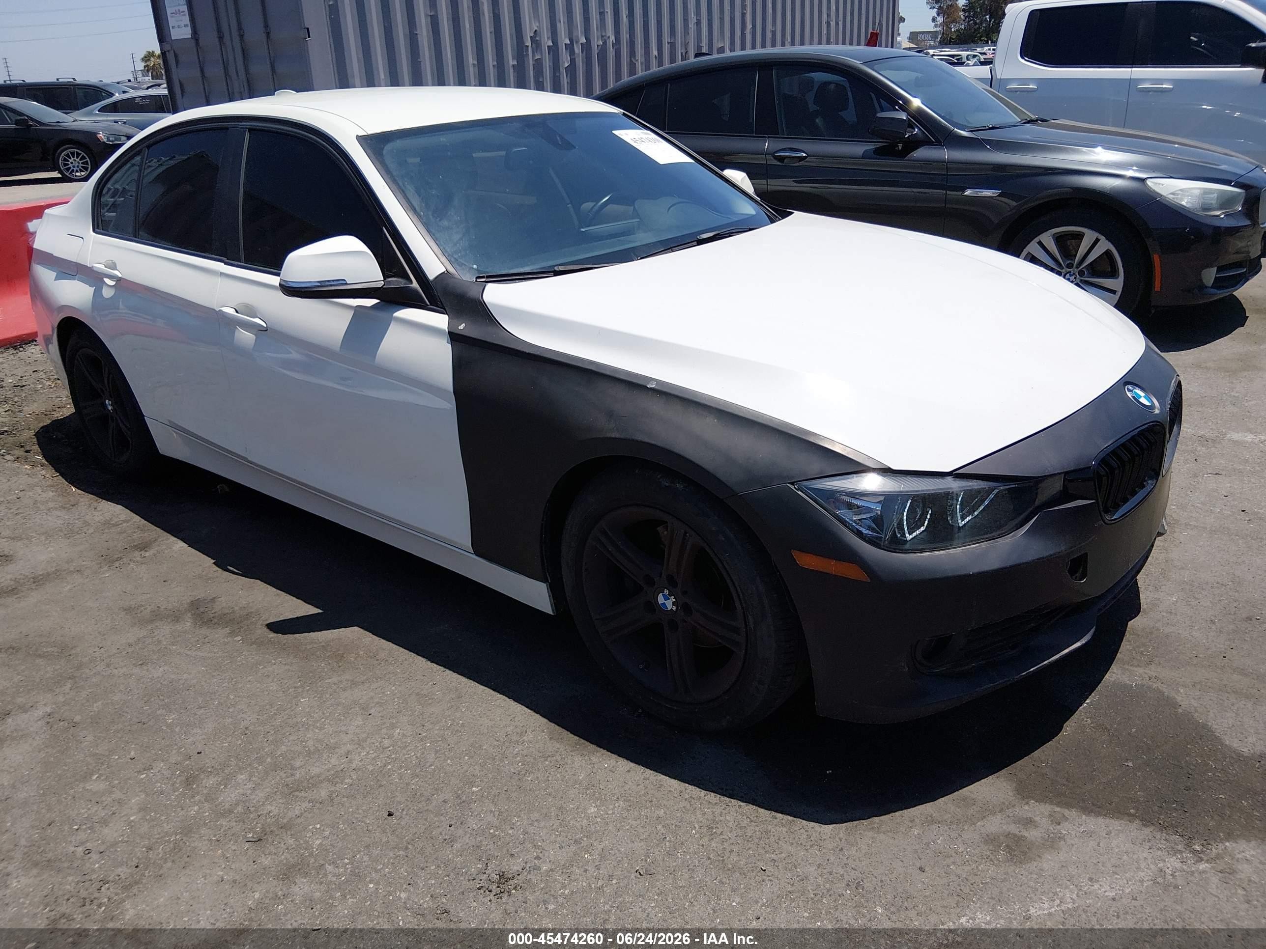 2013 BMW 3 Series VIN WBA3A5C53DF351922 IAAI salvage auction — Normal Wear, Salvage Title - Dealer (California), sold $650 on 2026-07-09 (photo 1)