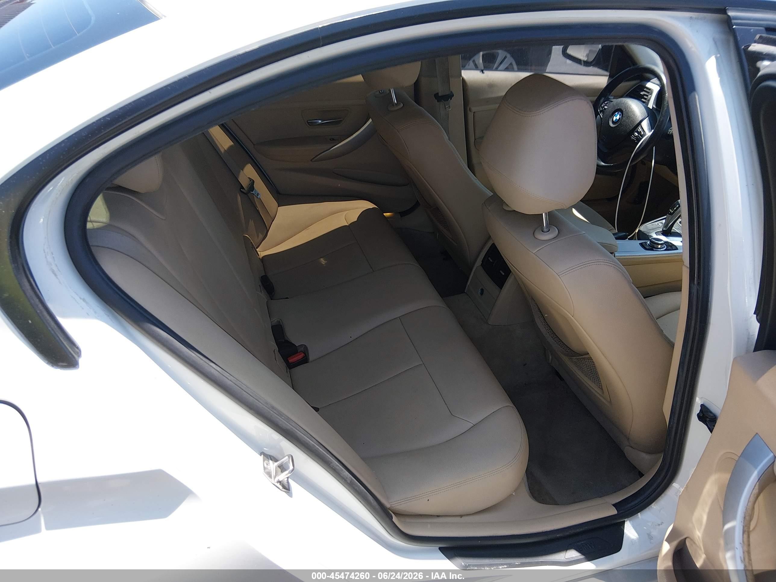 2013 BMW 3 Series VIN WBA3A5C53DF351922 IAAI salvage auction — Normal Wear, Salvage Title - Dealer (California), sold $650 on 2026-07-09 (photo 8)