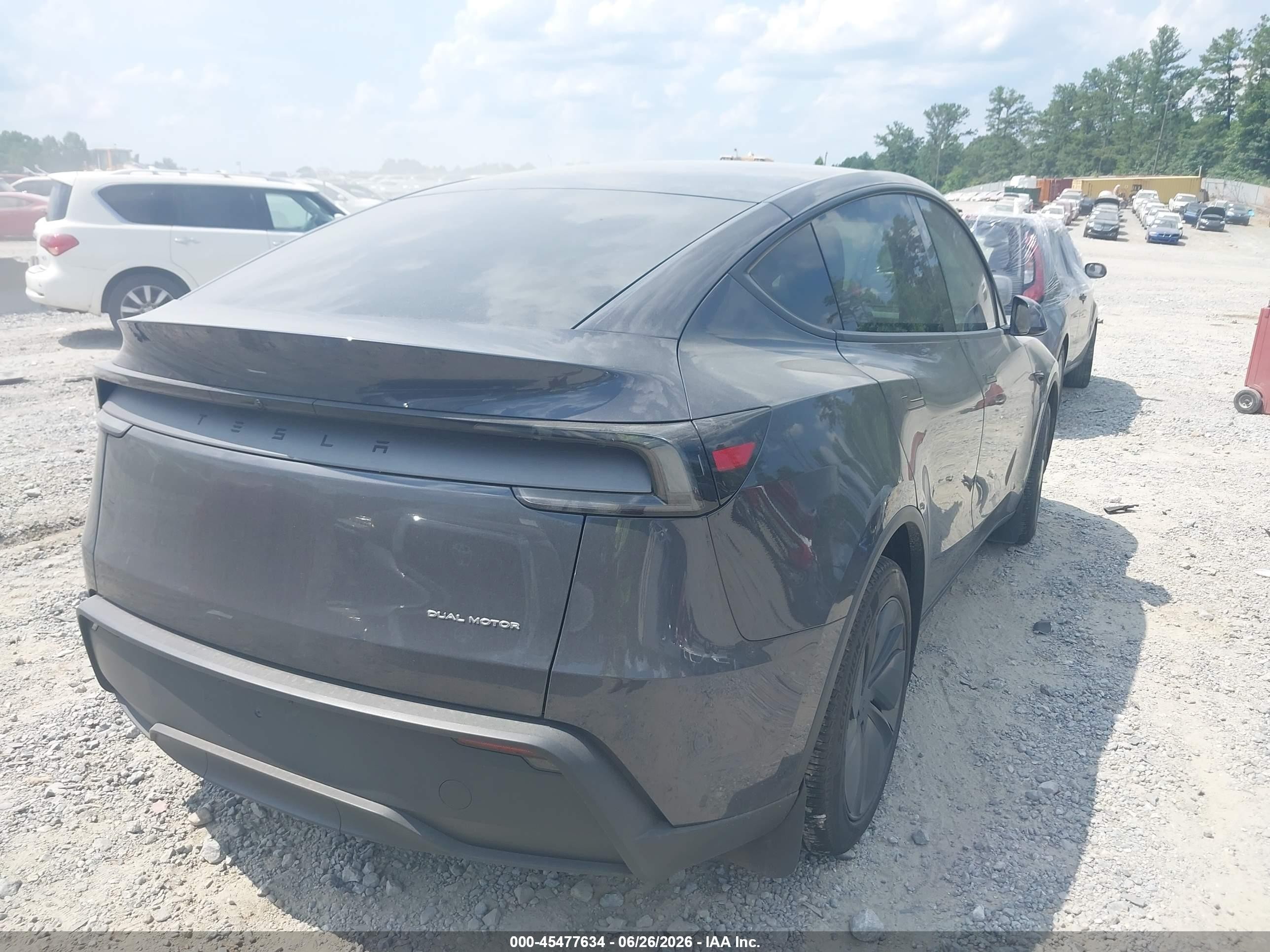 2026 Tesla Model y VIN 7SAYGDEE5TA581432 IAAI salvage auction — Rear End, Salvage (Georgia), sold $28,150 on 2026-08-20 (photo 4)