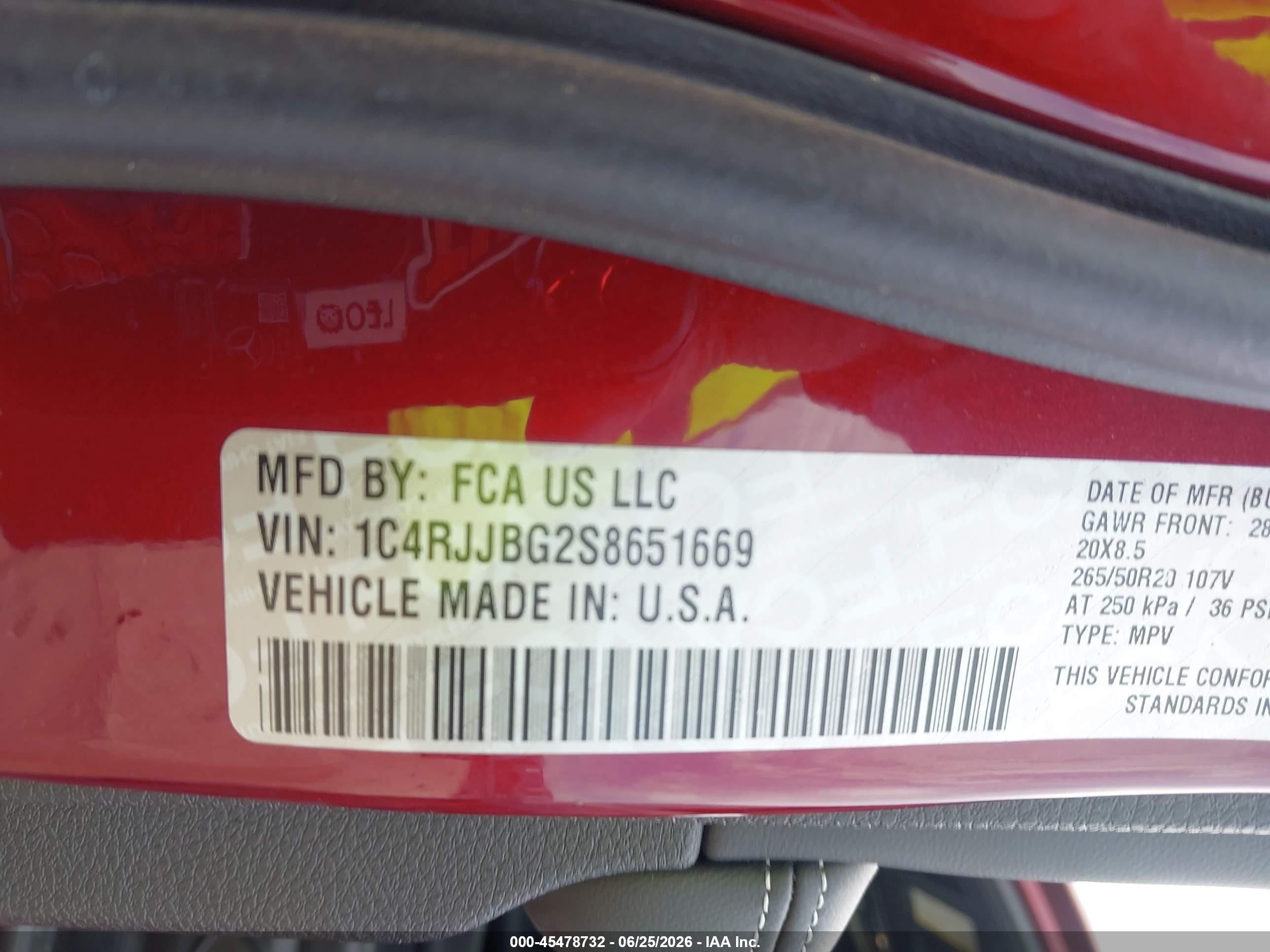2025 Jeep Grand cherokee VIN 1C4RJJBG2S8651669 IAAI salvage auction — Rear End, Original (Texas), sold $15,400 on 2026-08-28 (photo 9)