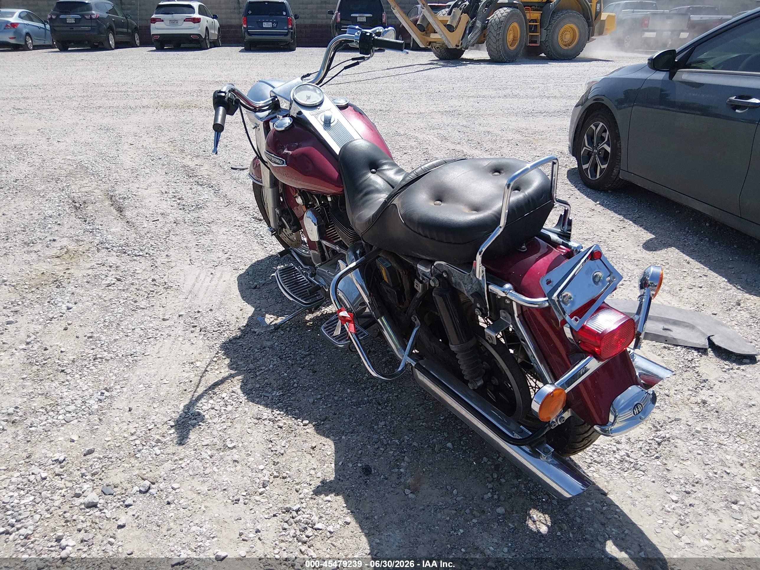 2004 Harley-davidson Flhrci VIN 1HD1FRW114Y737804 IAAI salvage auction — Water/Flood, Salvage (Missouri), sold $250 on 2026-09-08 (photo 3)