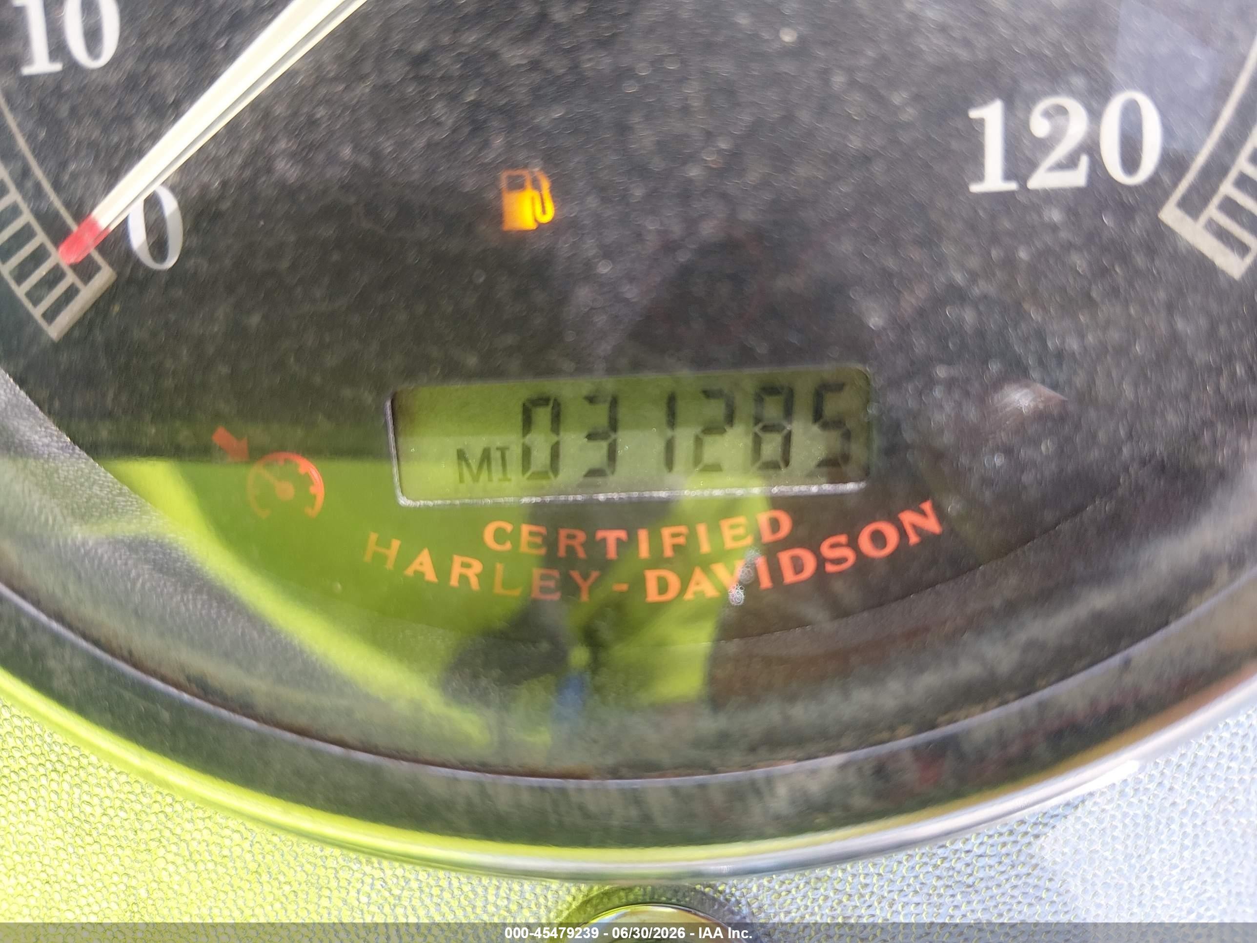 2004 Harley-davidson Flhrci VIN 1HD1FRW114Y737804 IAAI salvage auction — Water/Flood, Salvage (Missouri), sold $250 on 2026-09-08 (photo 7)