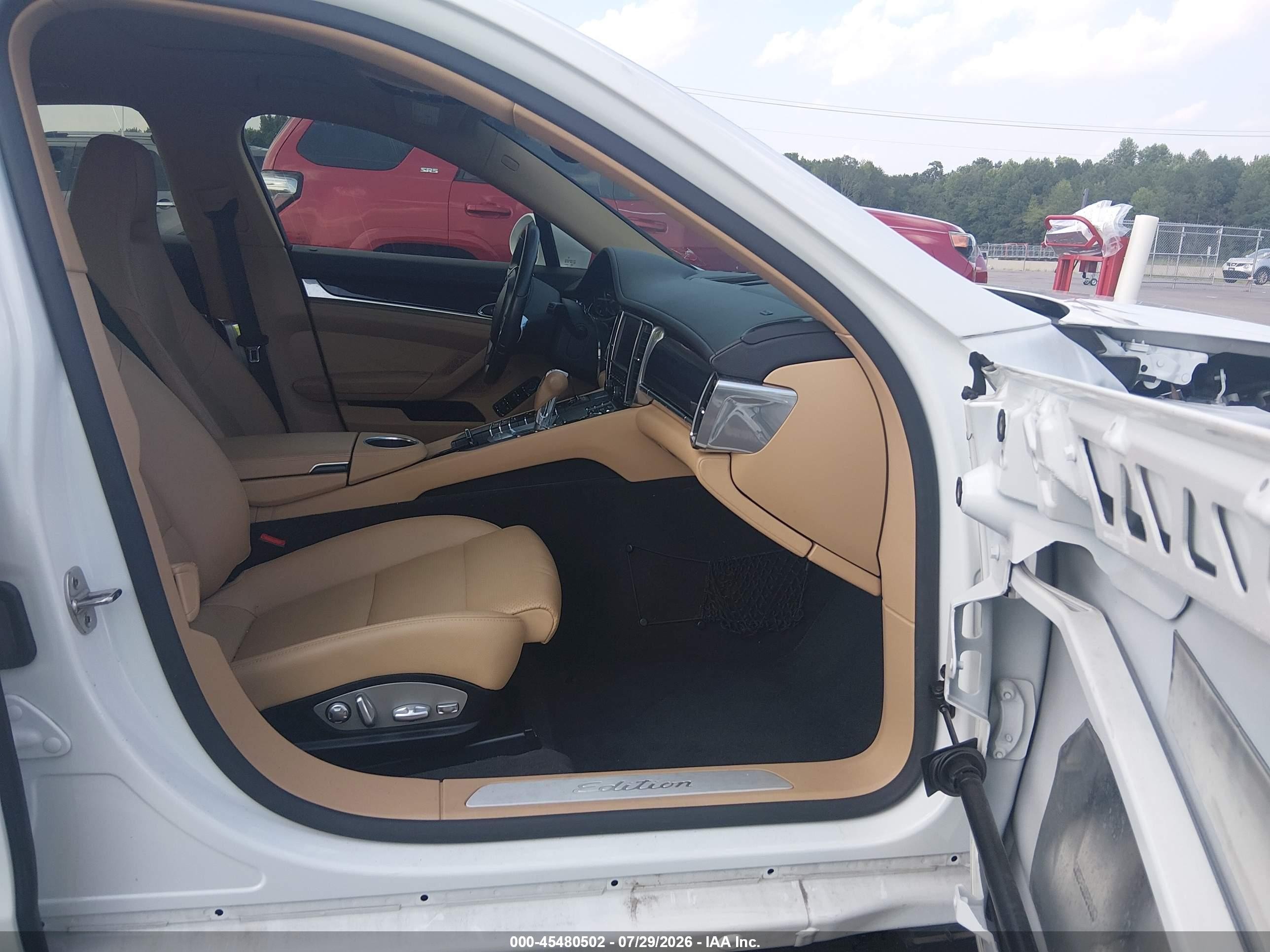 2016 Porsche Panamera VIN WP0AA2A78GL007506 IAAI salvage auction — Front End, Salvage (North Carolina), sold $2,250 on 2026-09-09 (photo 5)