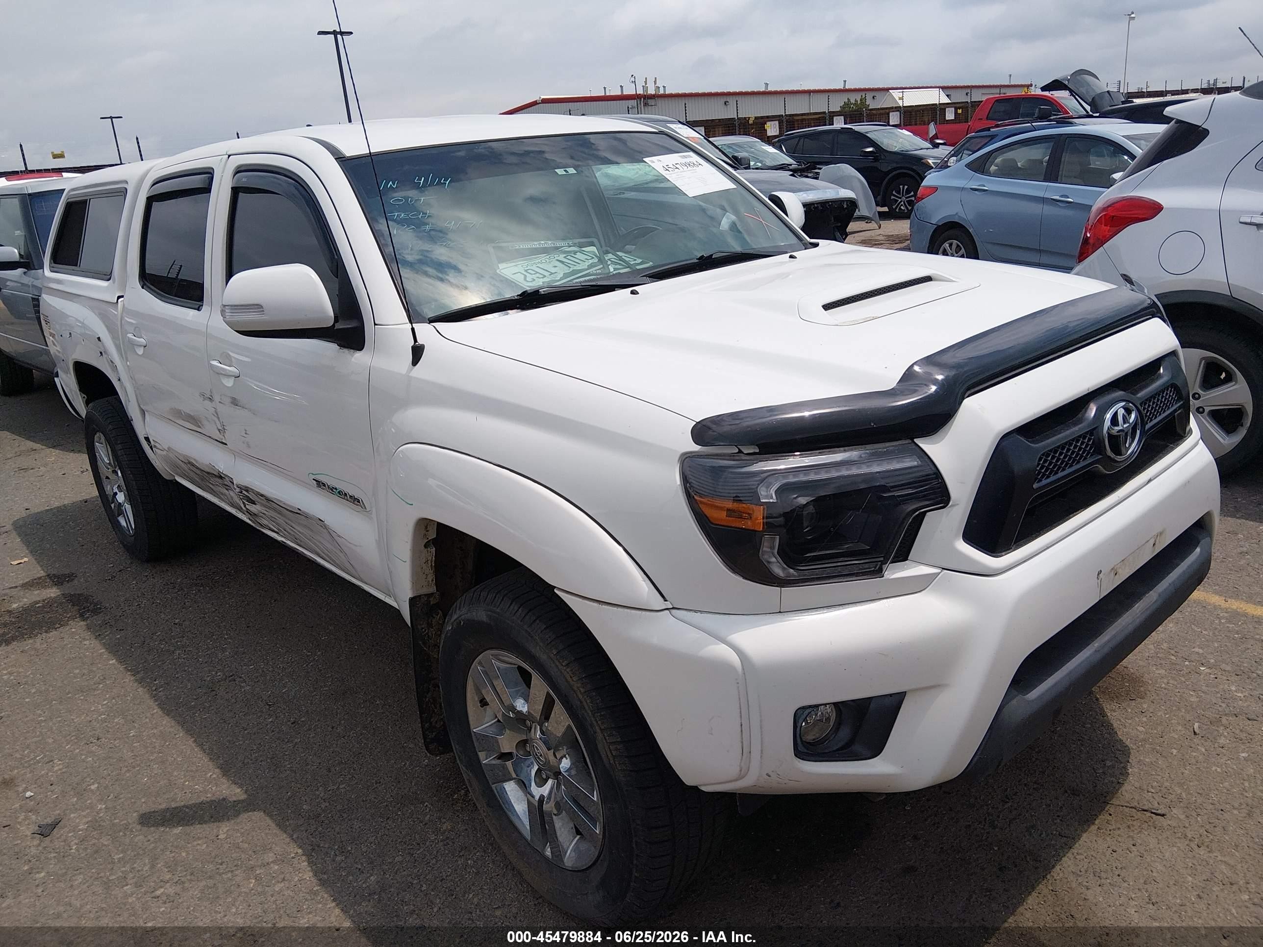 2012 Toyota Tacoma VIN 3TMLU4EN9CM083345 — IAAI salvage auction photo