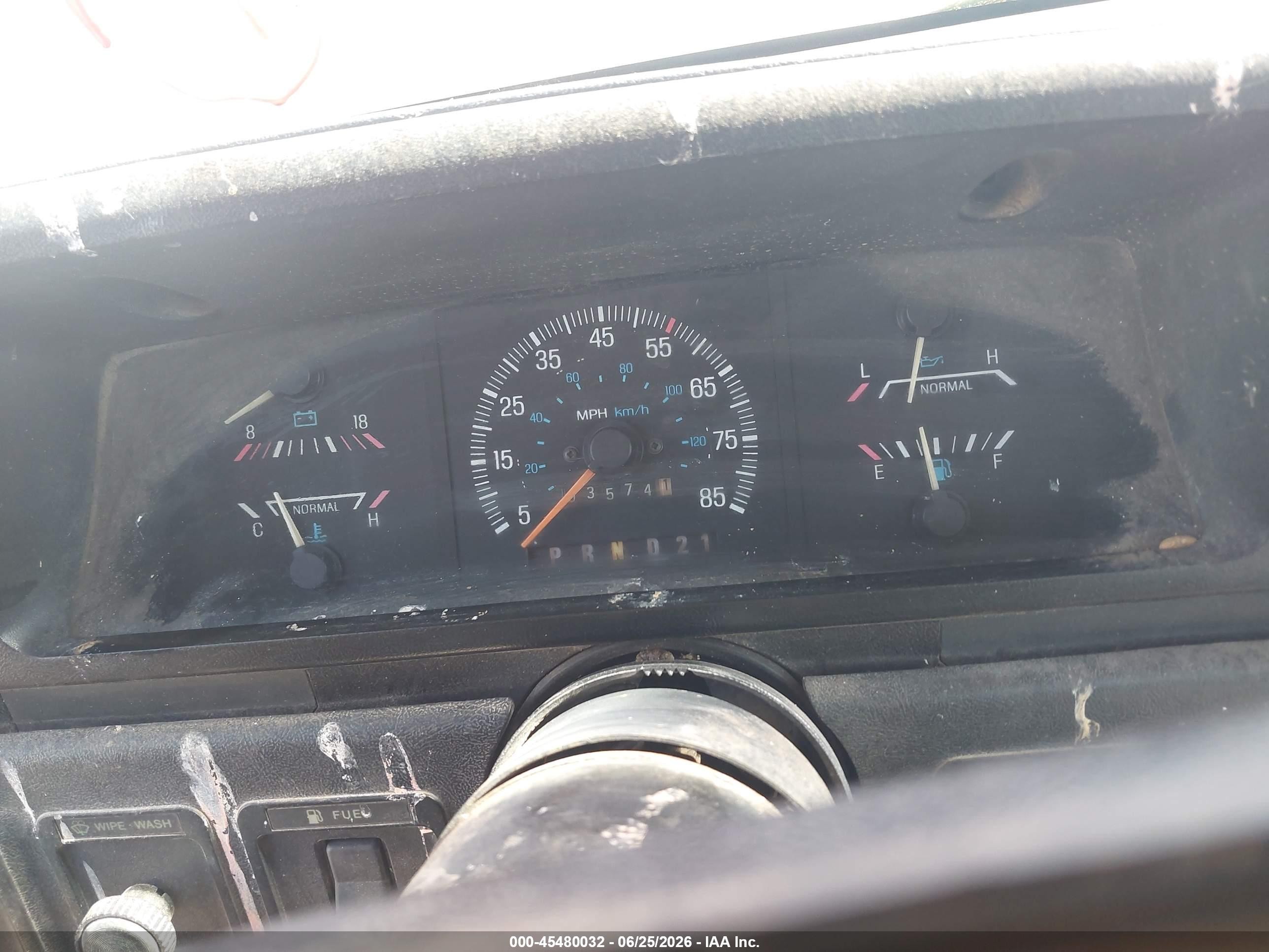 1987 Ford F-250 VIN 1FTHX25L2HKB06379 IAAI salvage auction — Normal Wear, Clear-Dealer Only (Arizona), sold $100 on 2026-07-09 (photo 7)