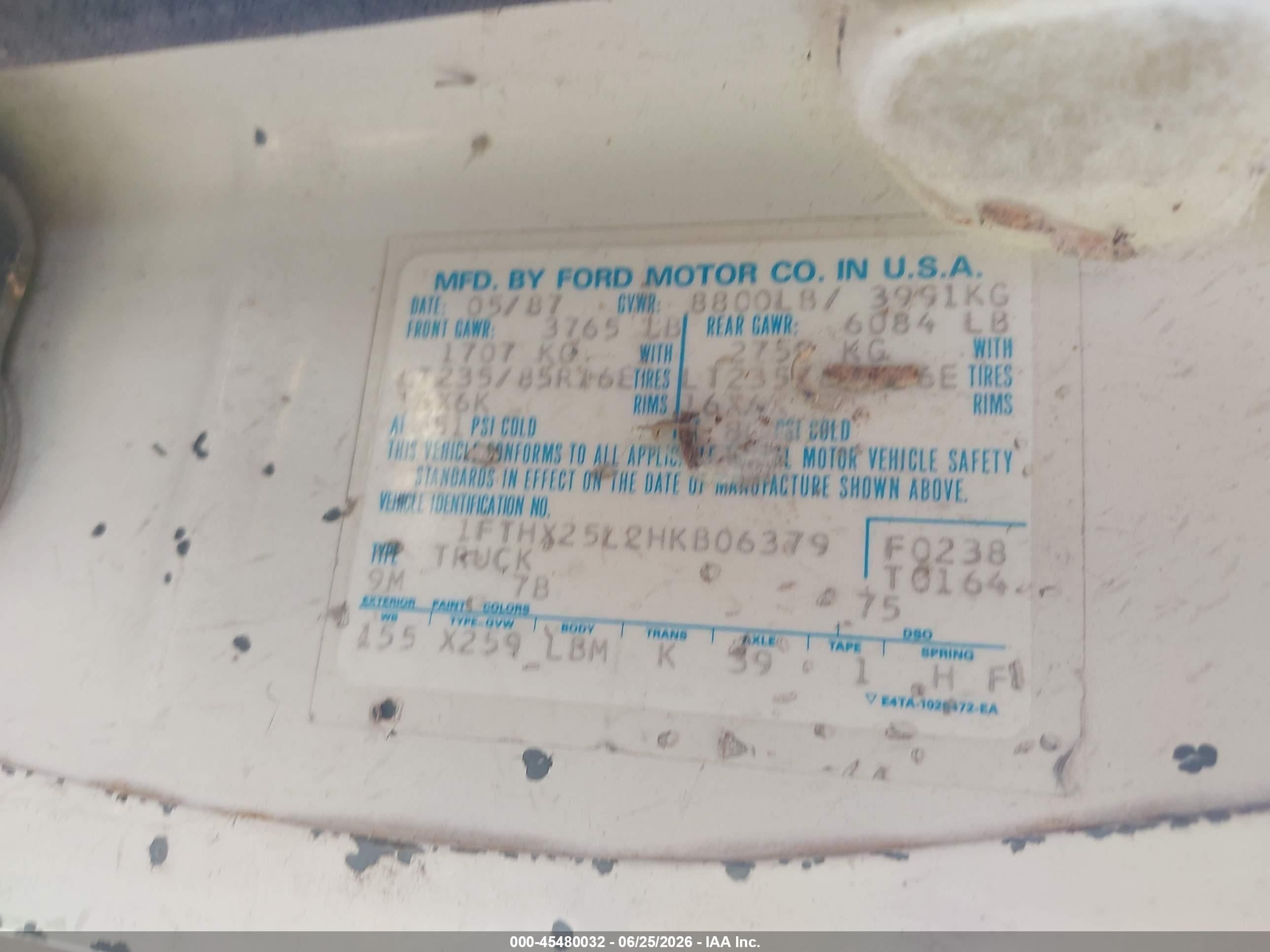 1987 Ford F-250 VIN 1FTHX25L2HKB06379 IAAI salvage auction — Normal Wear, Clear-Dealer Only (Arizona), sold $100 on 2026-07-09 (photo 9)
