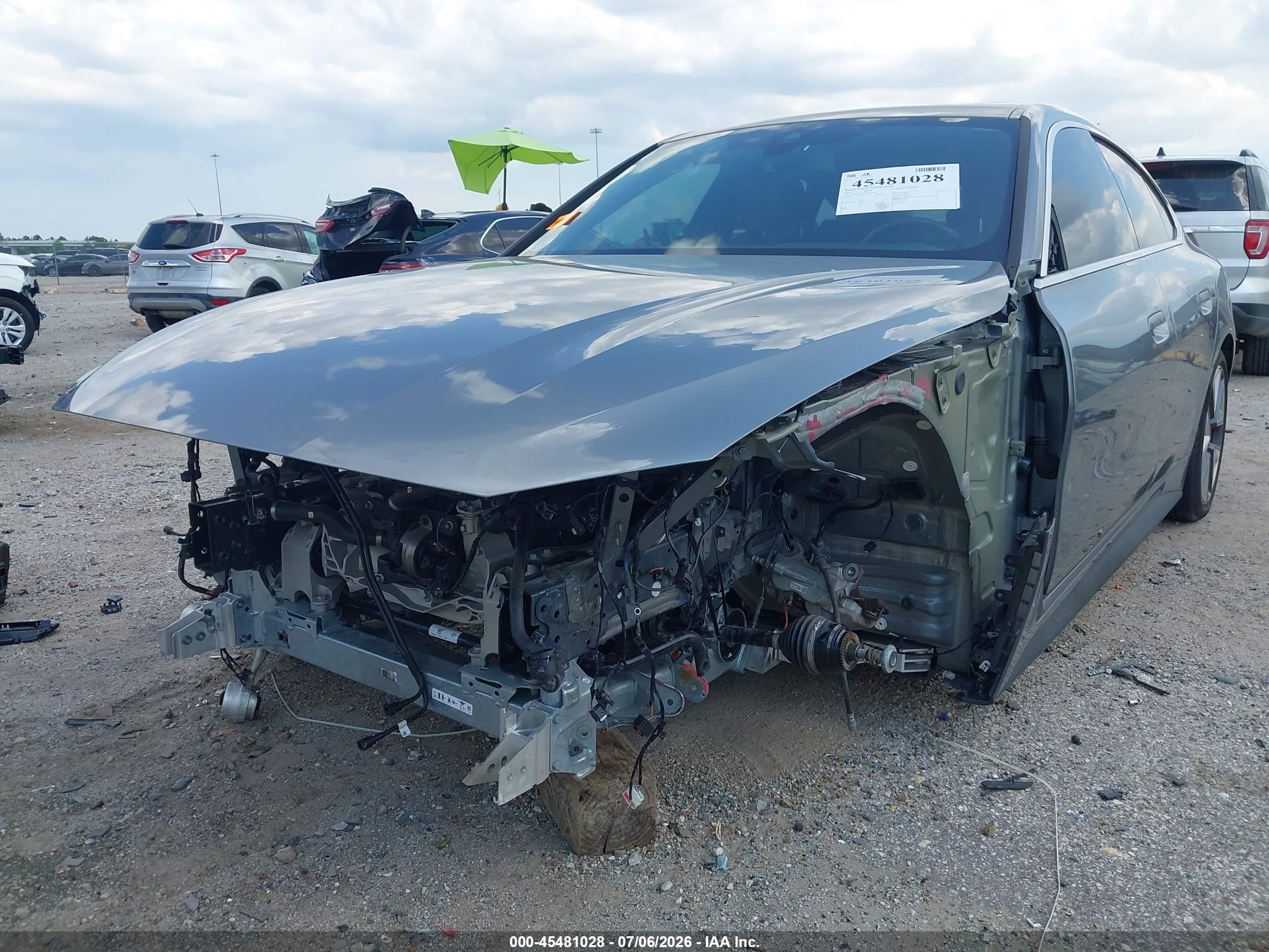 2024 BMW I4 VIN WBY83FB05RFT37055 IAAI salvage auction — Front End, Original (Texas), sold $10,900 on 2026-08-30 (photo 6)