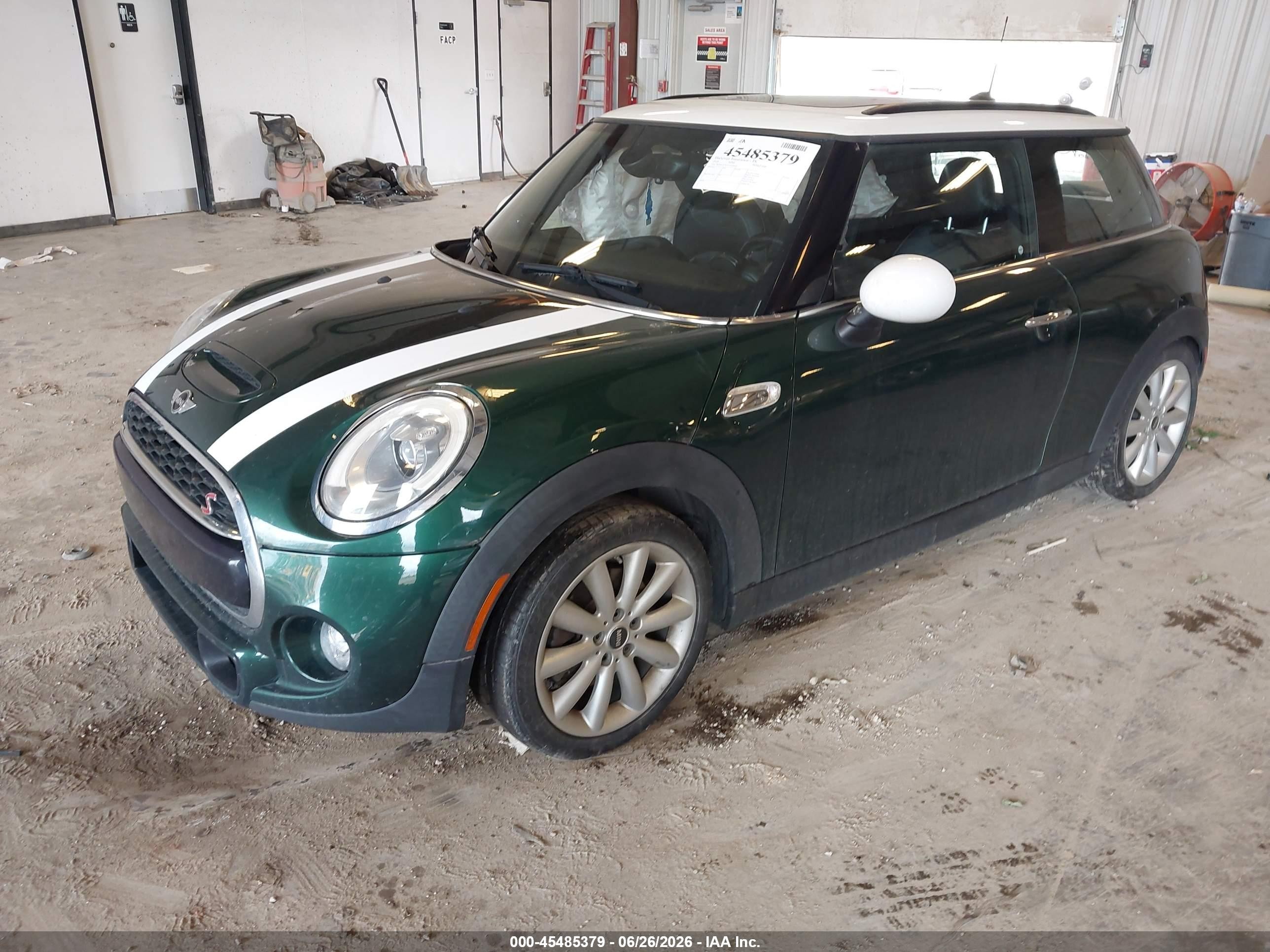 2018 Mini Hardtop VIN WMWXP7C57J2A48045 IAAI salvage auction — Side, Clear (Michigan), sold $2,500 on 2026-09-10 (photo 2)