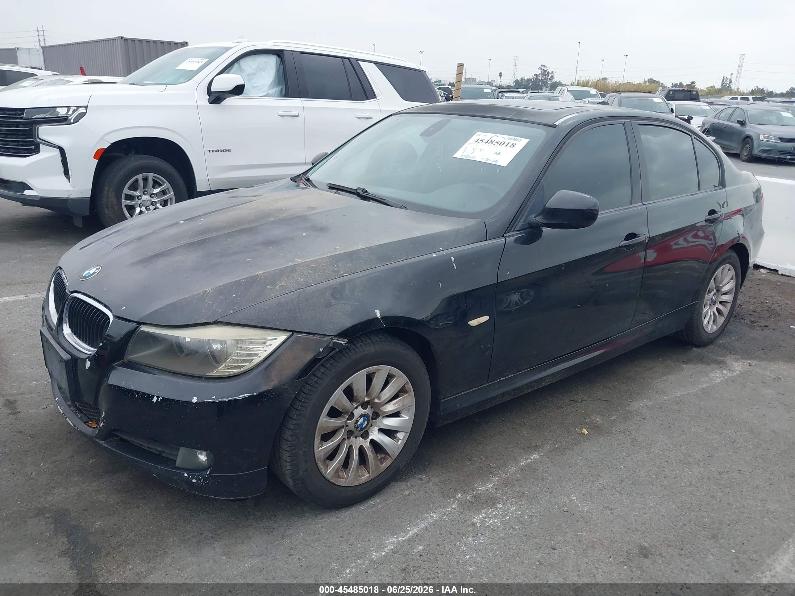 2009 BMW 3 Series VIN WBAPH57529NM33970 IAAI salvage auction — Normal Wear, Clear - Dealer Only (California), sold $600 on 2026-07-02 (photo 2)